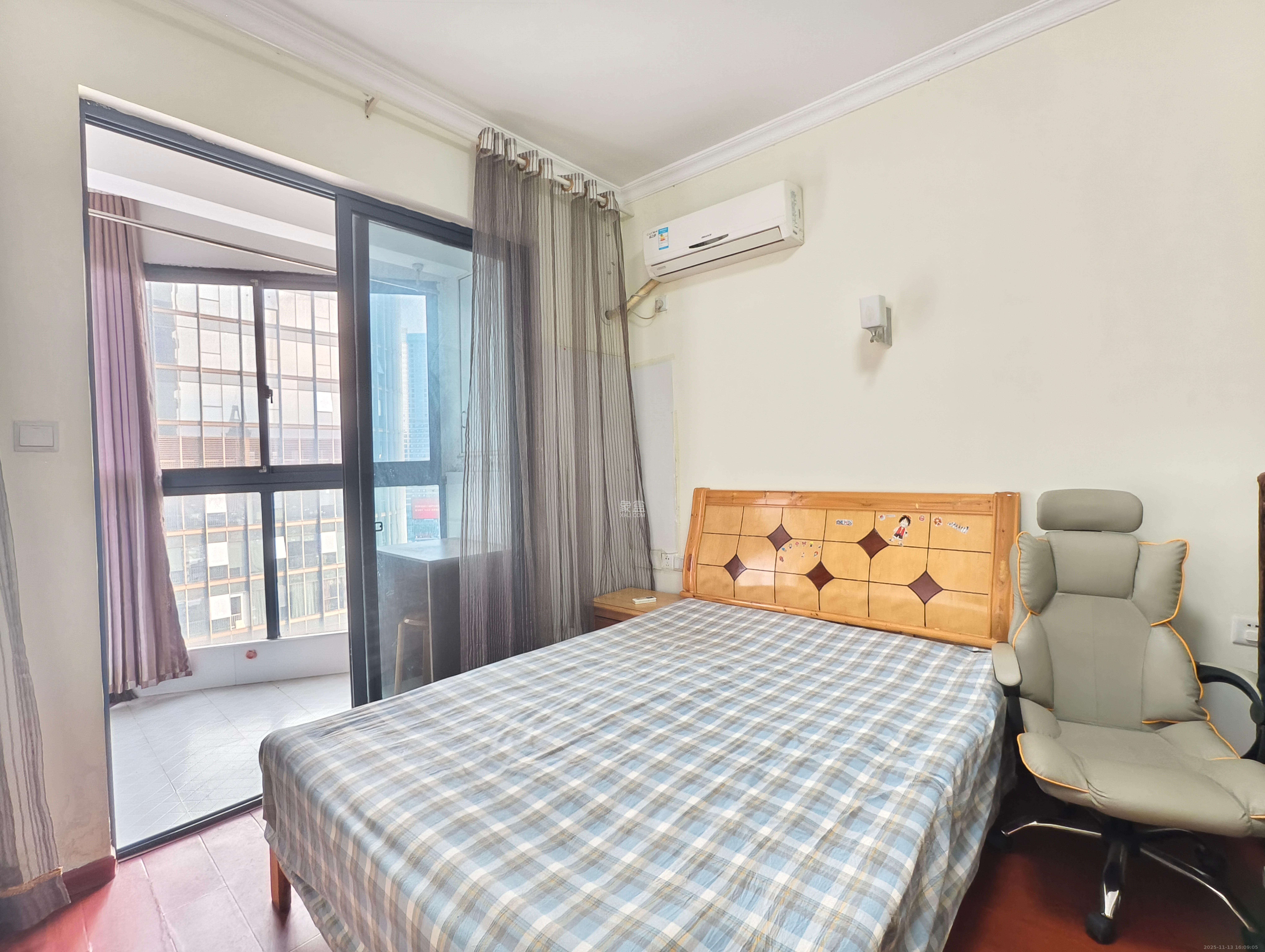 绿地中央广场 1室1厅1卫 1500.0元/月 绿地中央广场 1室1厅1卫 1500.0元/月室内图