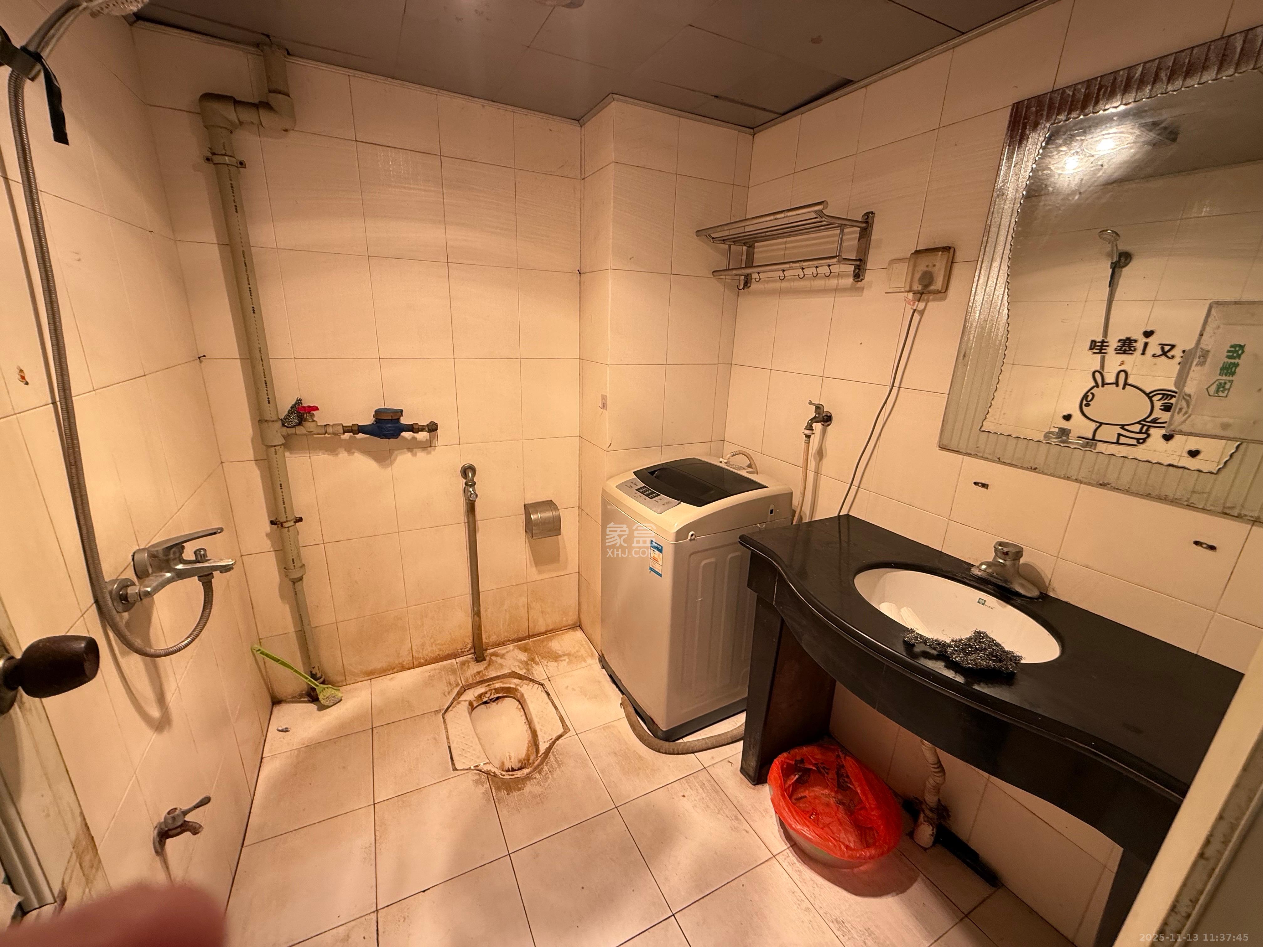 朝阳银座  2室1厅1卫    1900.0元/月室内图