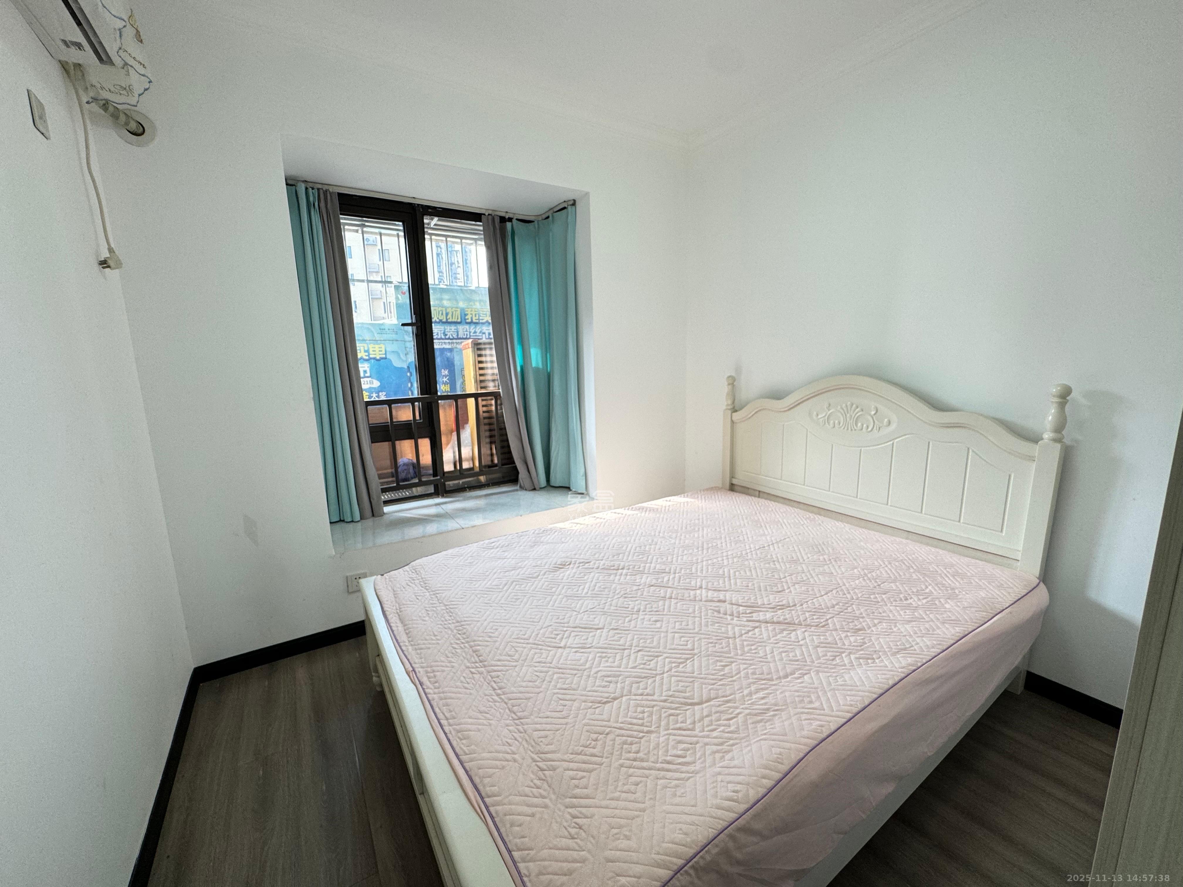 中欣楚天熙苑 3室2厅2卫 2700.0元/月 中欣楚天熙苑 3室2厅2卫 2700.0元/月室内图