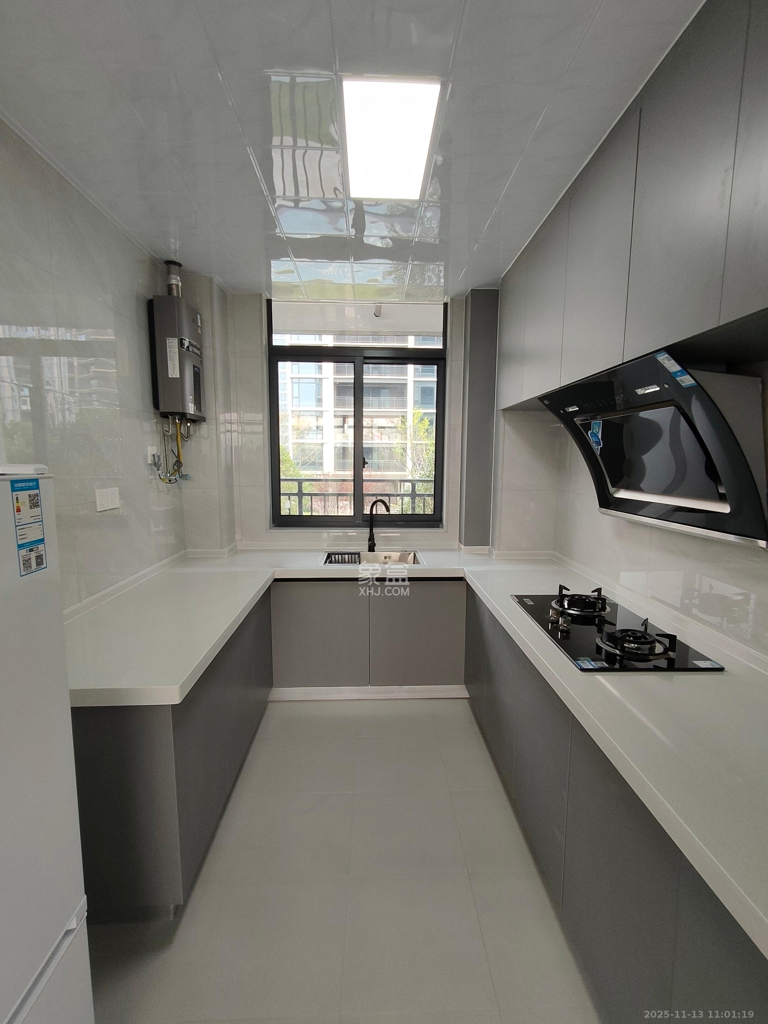 嘉晟康园  3室2厅2卫    4000.0元/月室内图