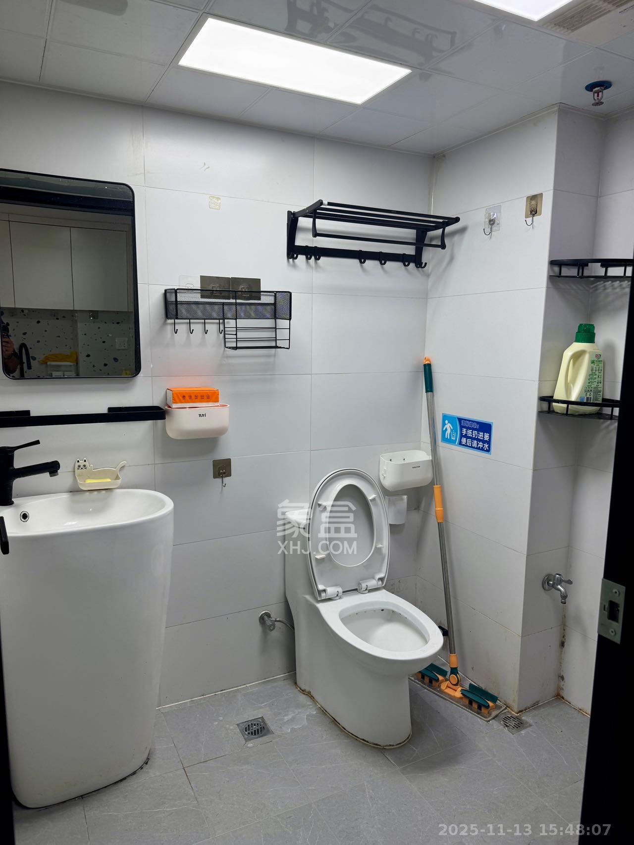 润和国际广场  1室1厅1卫    2300.0元/月室内图