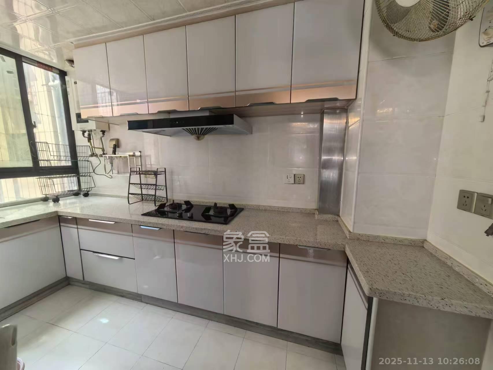 乾源国际  3室2厅1卫    2000.0元/月室内图