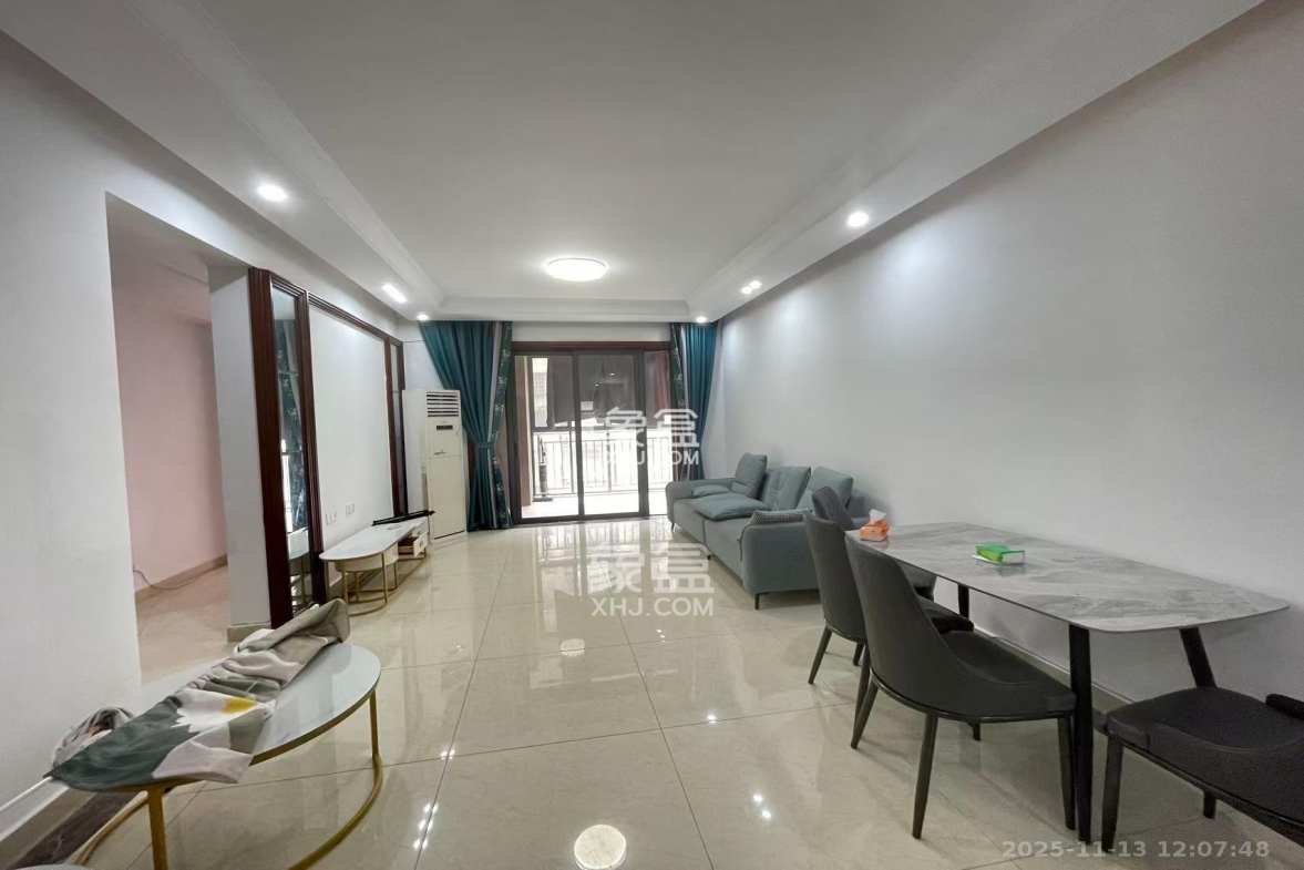 万博汇 3室2厅1卫 3000.0元/月 万博汇 3室2厅1卫 3000.0元/月室内图