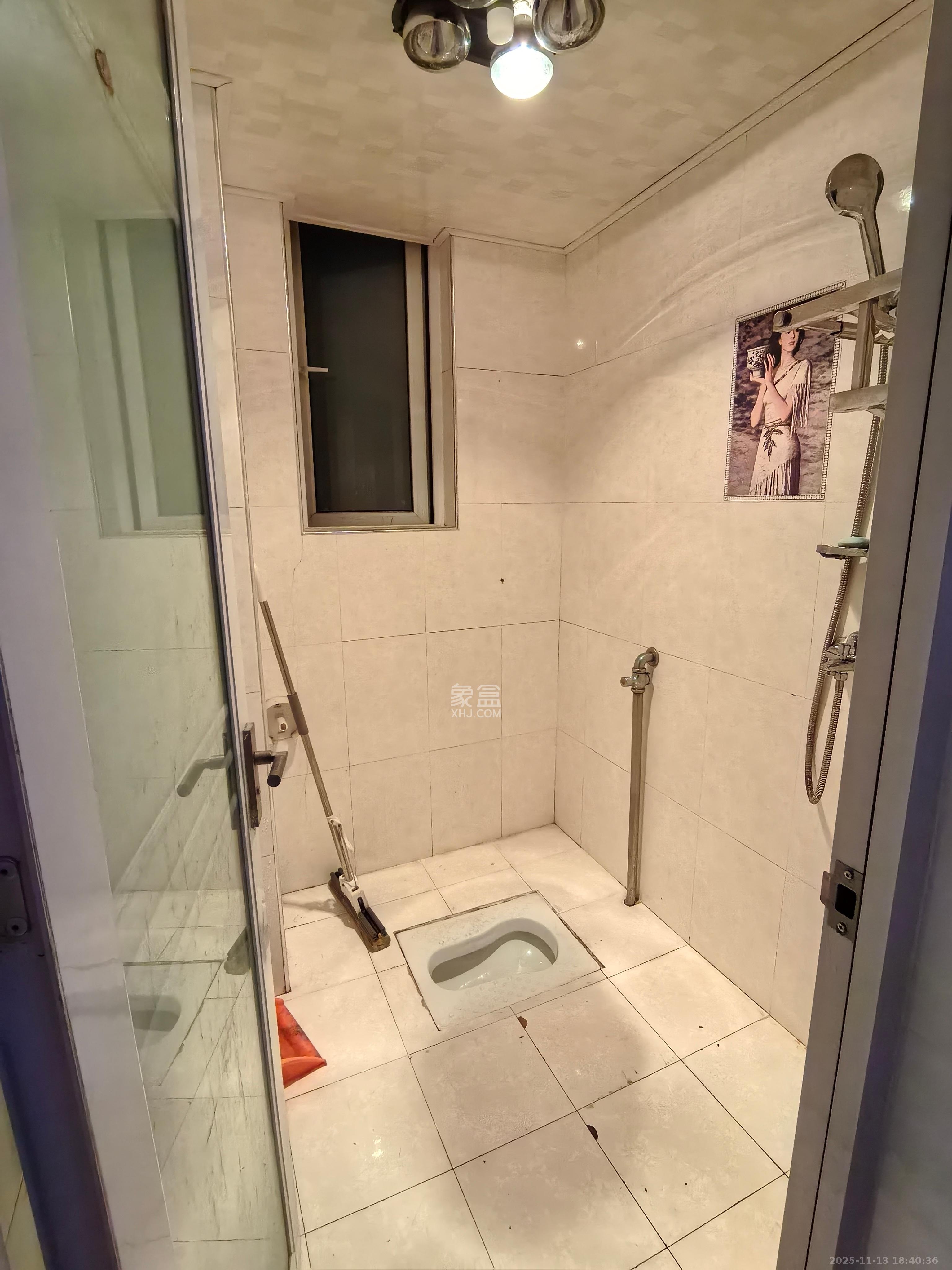 中房F联邦  2室2厅1卫    1600.0元/月室内图