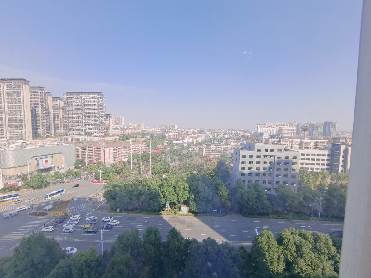 梓山湖公馆  1室1厅1卫    1100.0元/月室内图