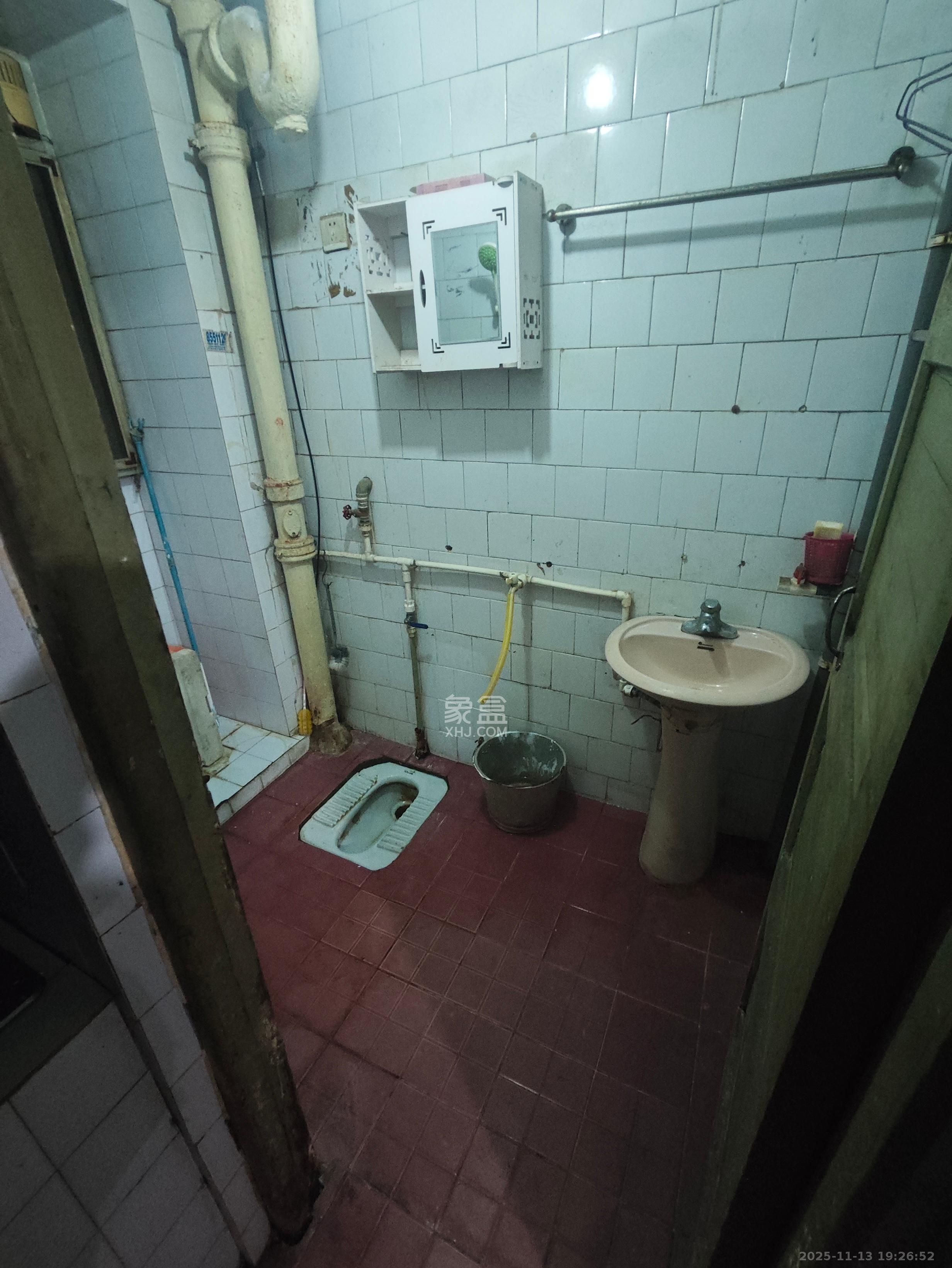 湖开小区（湖南开关厂宿舍）/南大桥社区  2室1厅1卫    1400.0元/月室内图