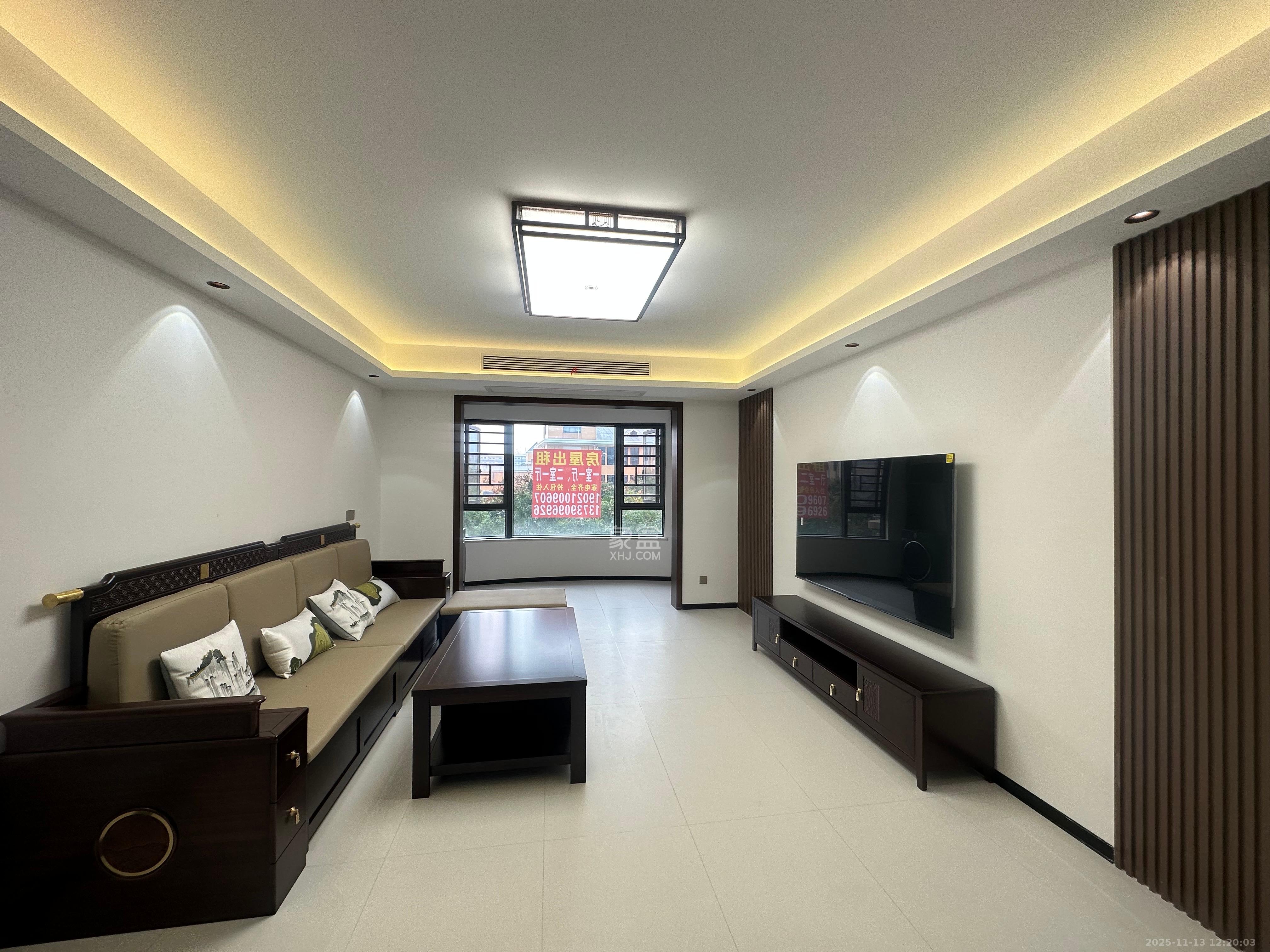 嘉雨东苑 3室2厅2卫 5200.0元/月 嘉雨东苑 3室2厅2卫 5200.0元/月室内图