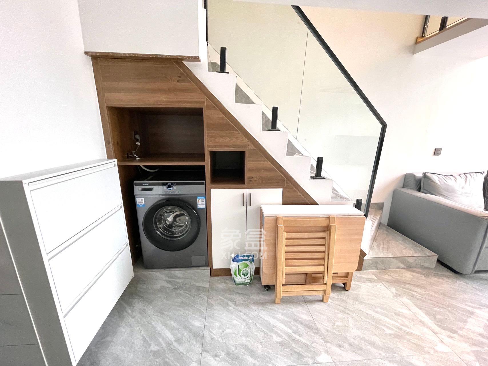 万润时光里  1室0厅0卫    2600.0元/月室内图