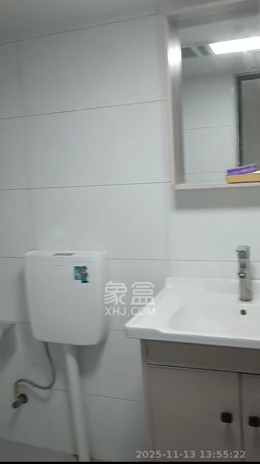 新城悦隽公园 1室0厅0卫 1600.0元/月 新城悦隽公园 1室0厅0卫 1600.0元/月室内图