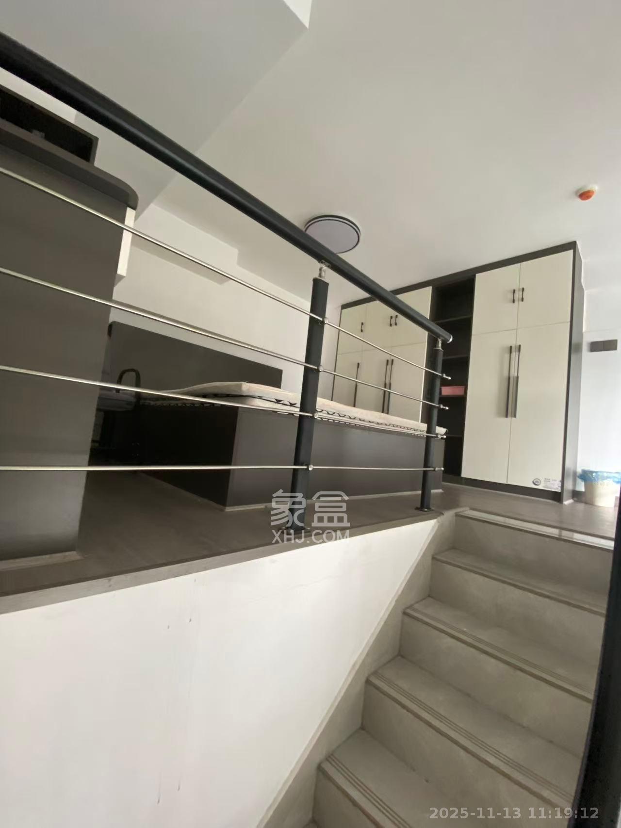 荣盛花语书苑  2室1厅1卫    1900.0元/月室内图