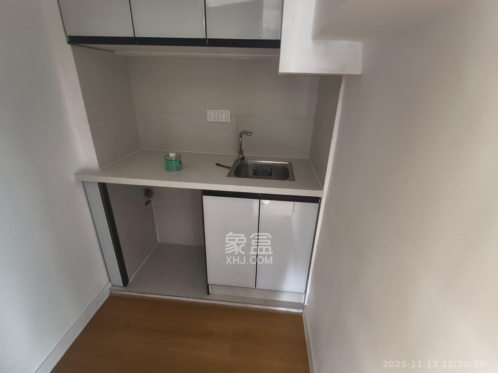 建发养云  3室1厅1卫    5500.0元/月室内图