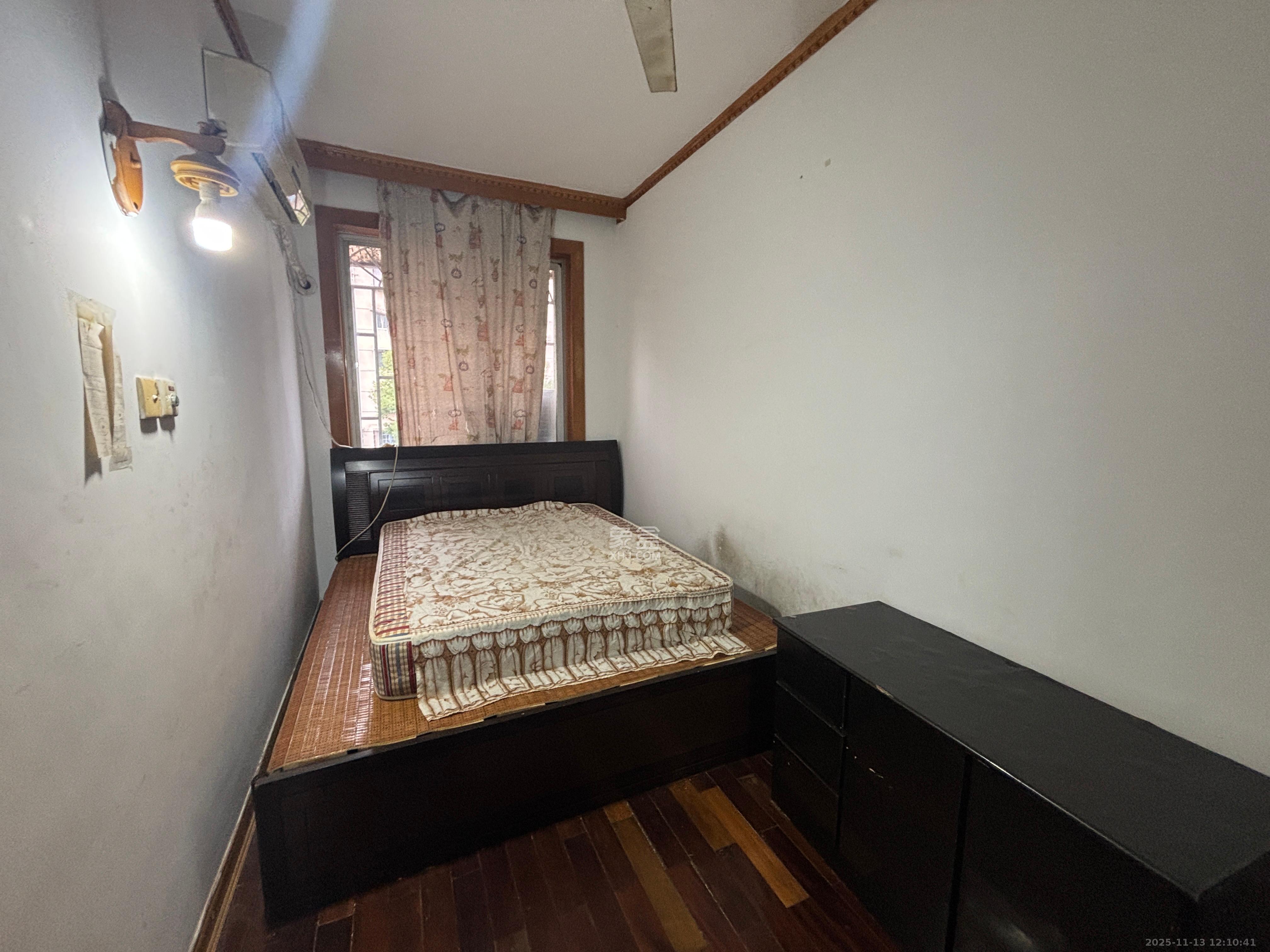 中建五局信和苑二区 2室2厅1卫 1200.0元/月 中建五局信和苑二区 2室2厅1卫 1200.0元/月室内图