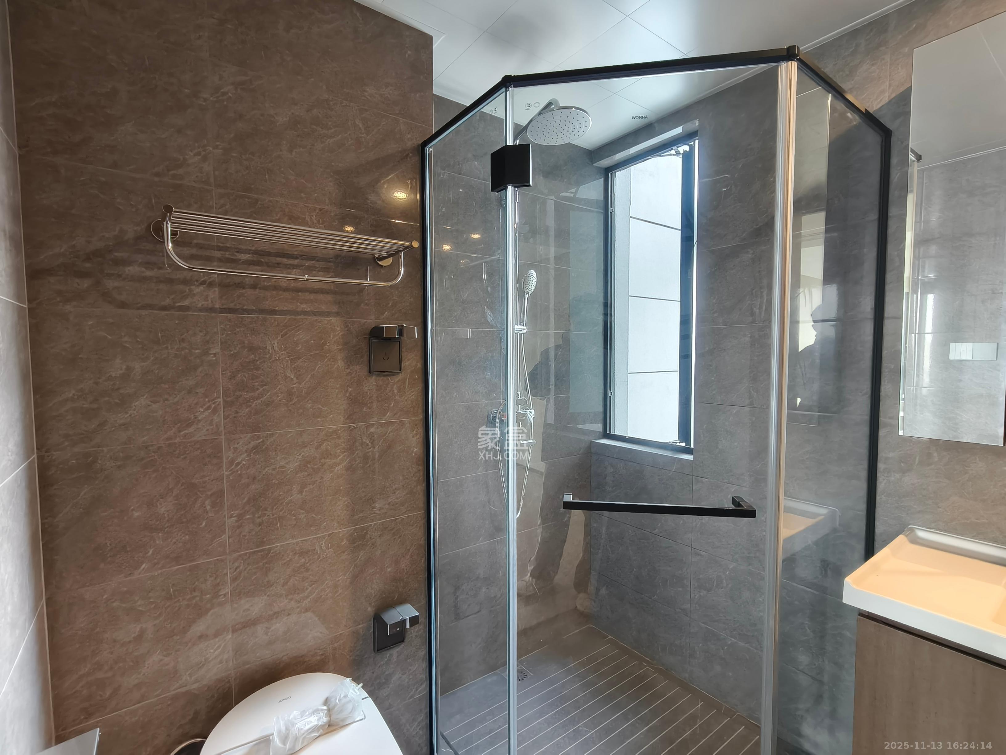 万科森林公园 4室2厅2卫 4000.0元/月 万科森林公园 4室2厅2卫 4000.0元/月室内图