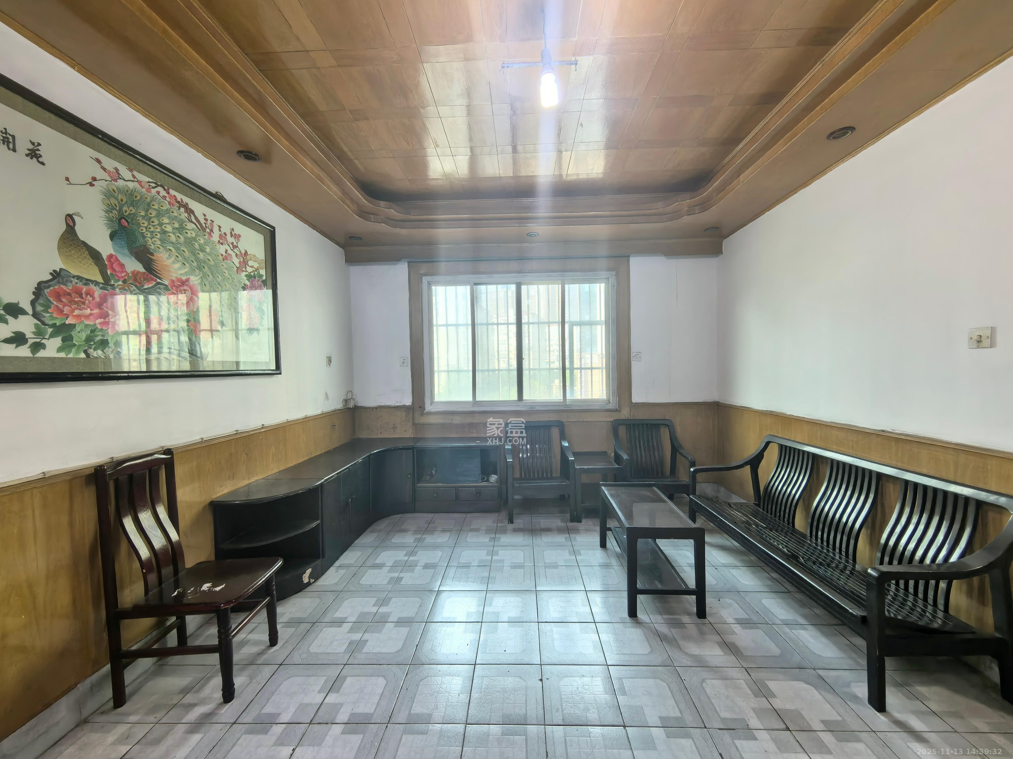 雨花亭街道办事处宿舍  2室2厅1卫    1200.0元/月