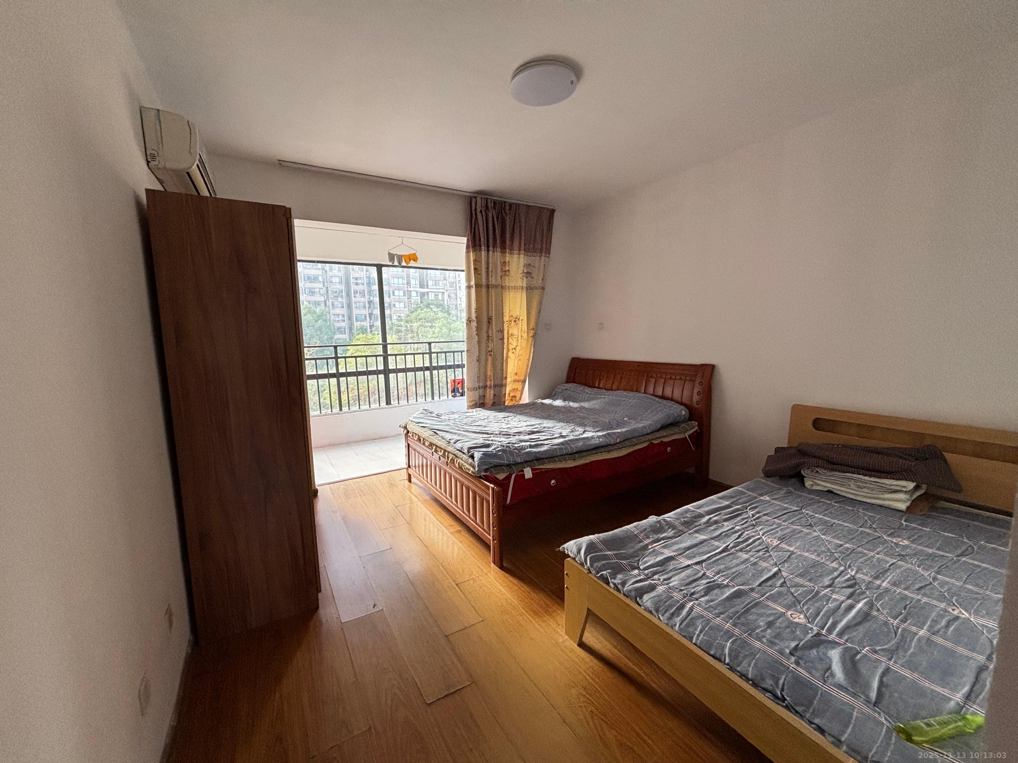 潇湘名城(新里程潇湘名城)  4室2厅2卫    2800.0元/月室内图