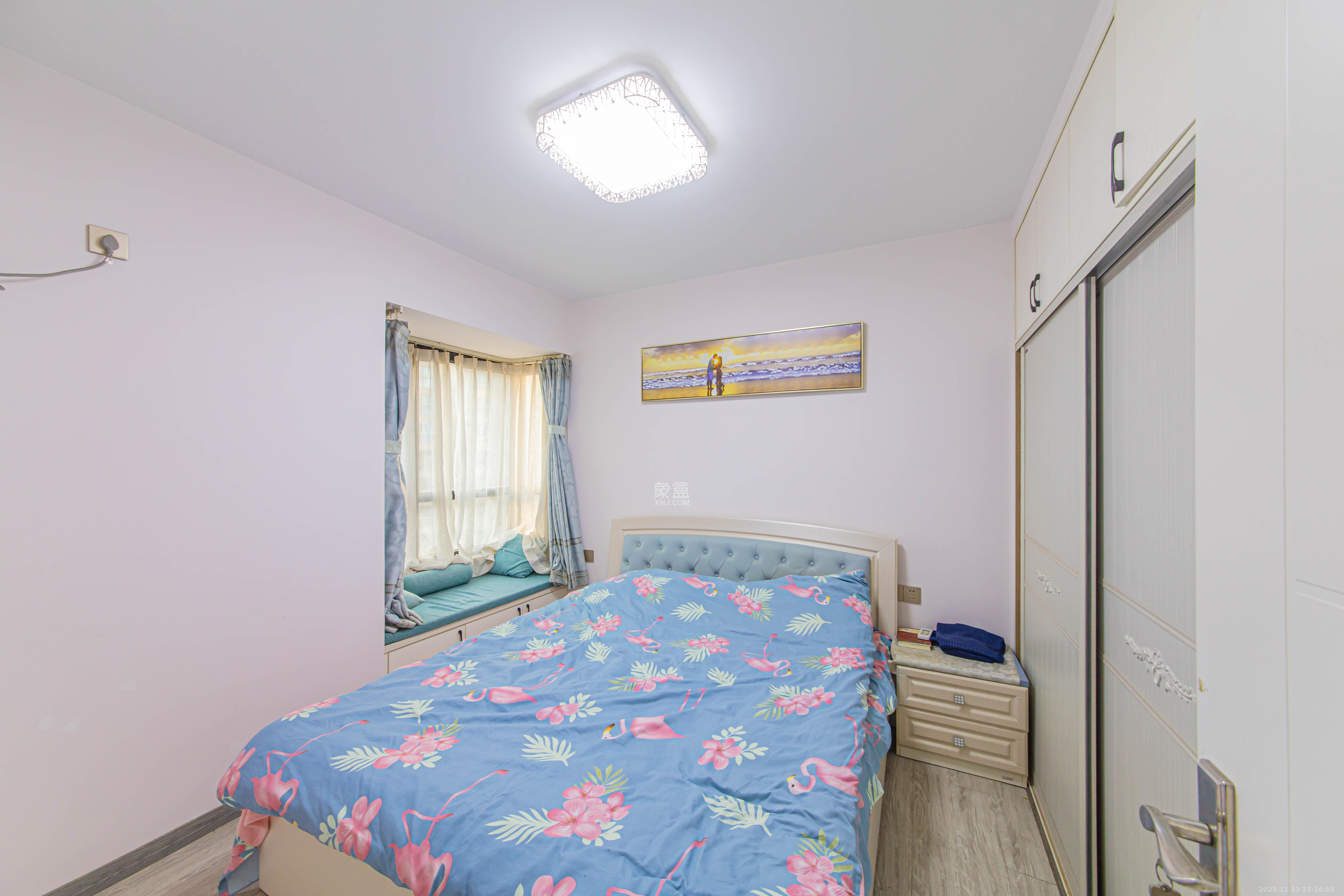 北辰中央公园C区  3室2厅1卫    83.9万卧室