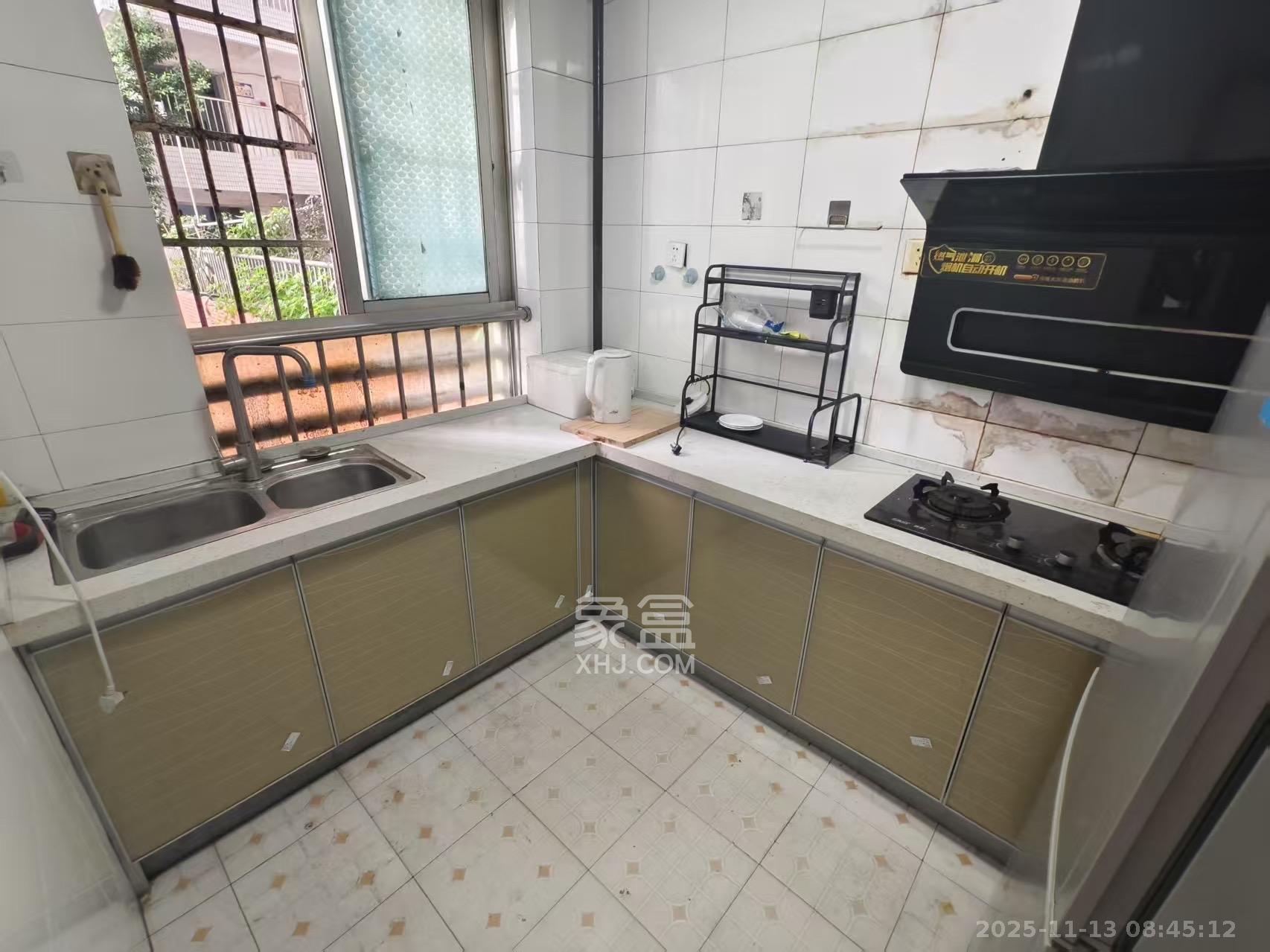 华菱新城地标  2室1厅1卫    1900.0元/月室内图