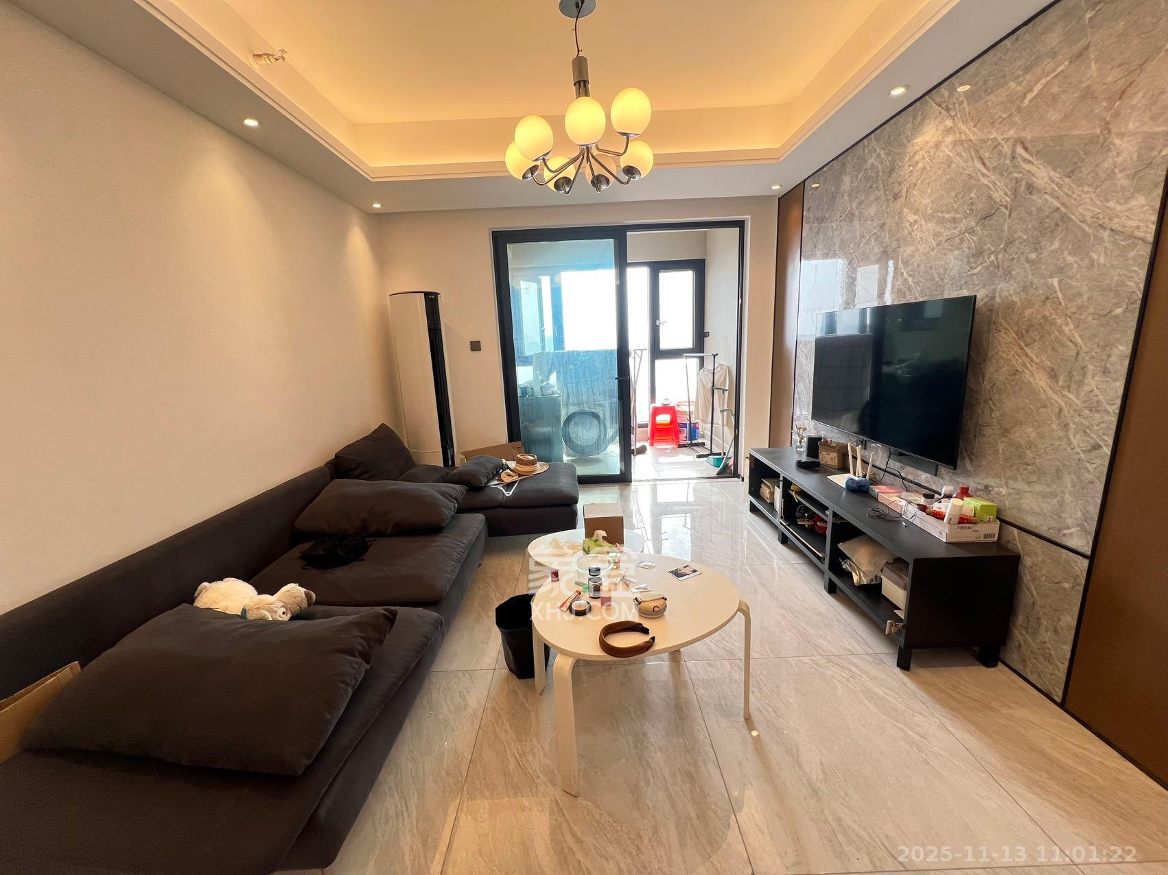 万科魅力之城天阔里  3室2厅2卫    3200.0元/月室内图