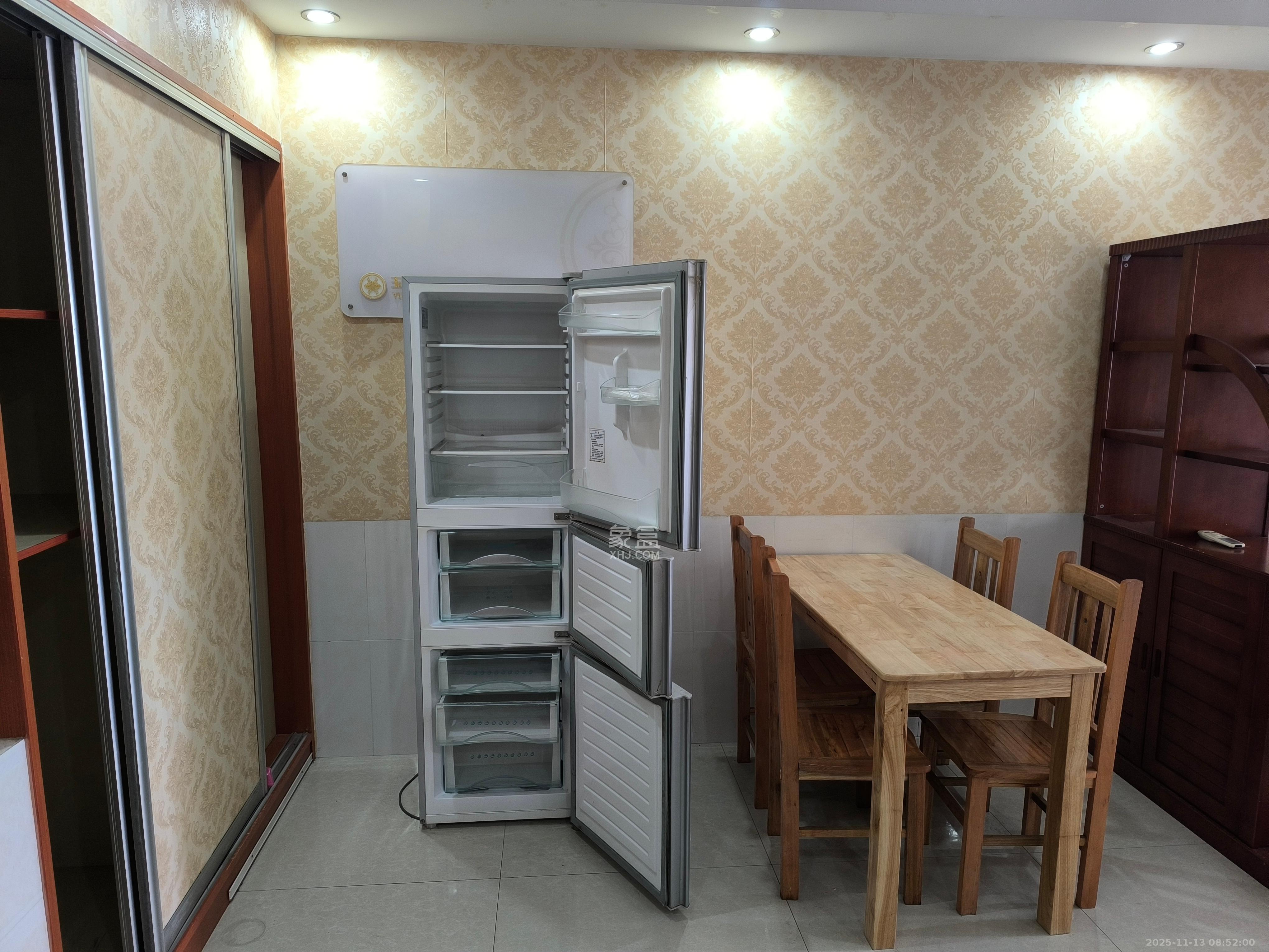 远能锦座(远能水岸金座)  1室1厅1卫    1300.0元/月室内图