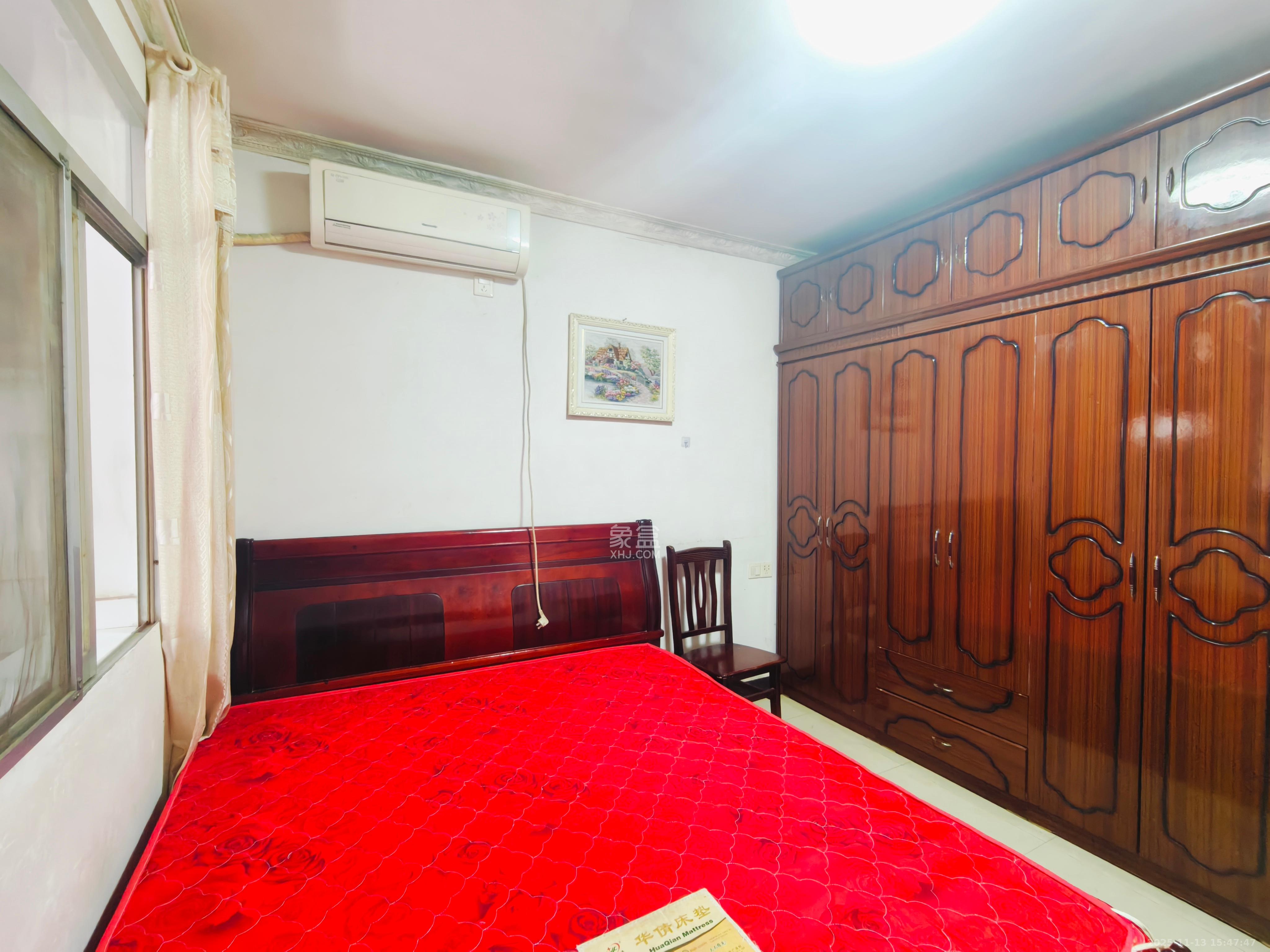 佘家塘、富雅里散盘 1室1厅1卫 1300.0元/月 佘家塘、富雅里散盘 1室1厅1卫 1300.0元/月室内图