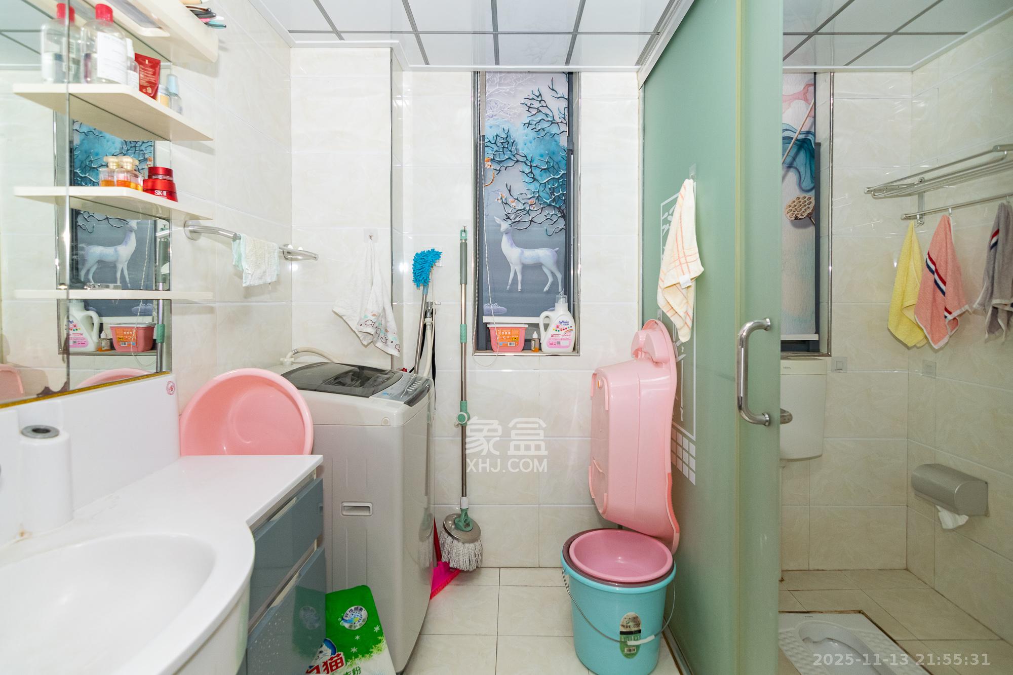 联诚国际城  3室2厅1卫    46.8万卫生间