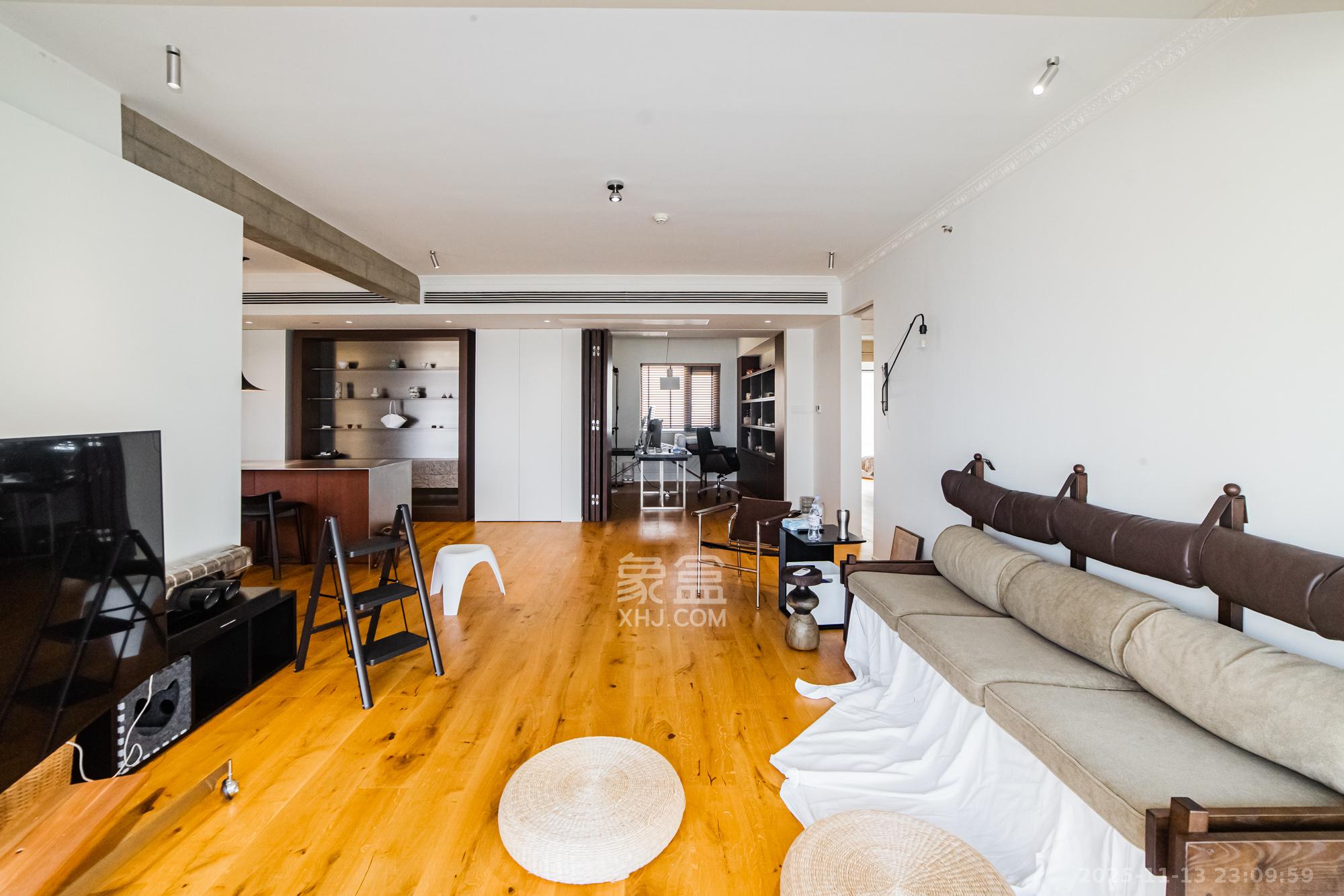 北辰三角洲C3区 1室0厅0卫 246.0万 北辰三角洲C3区 1室0厅0卫 246.0万客厅