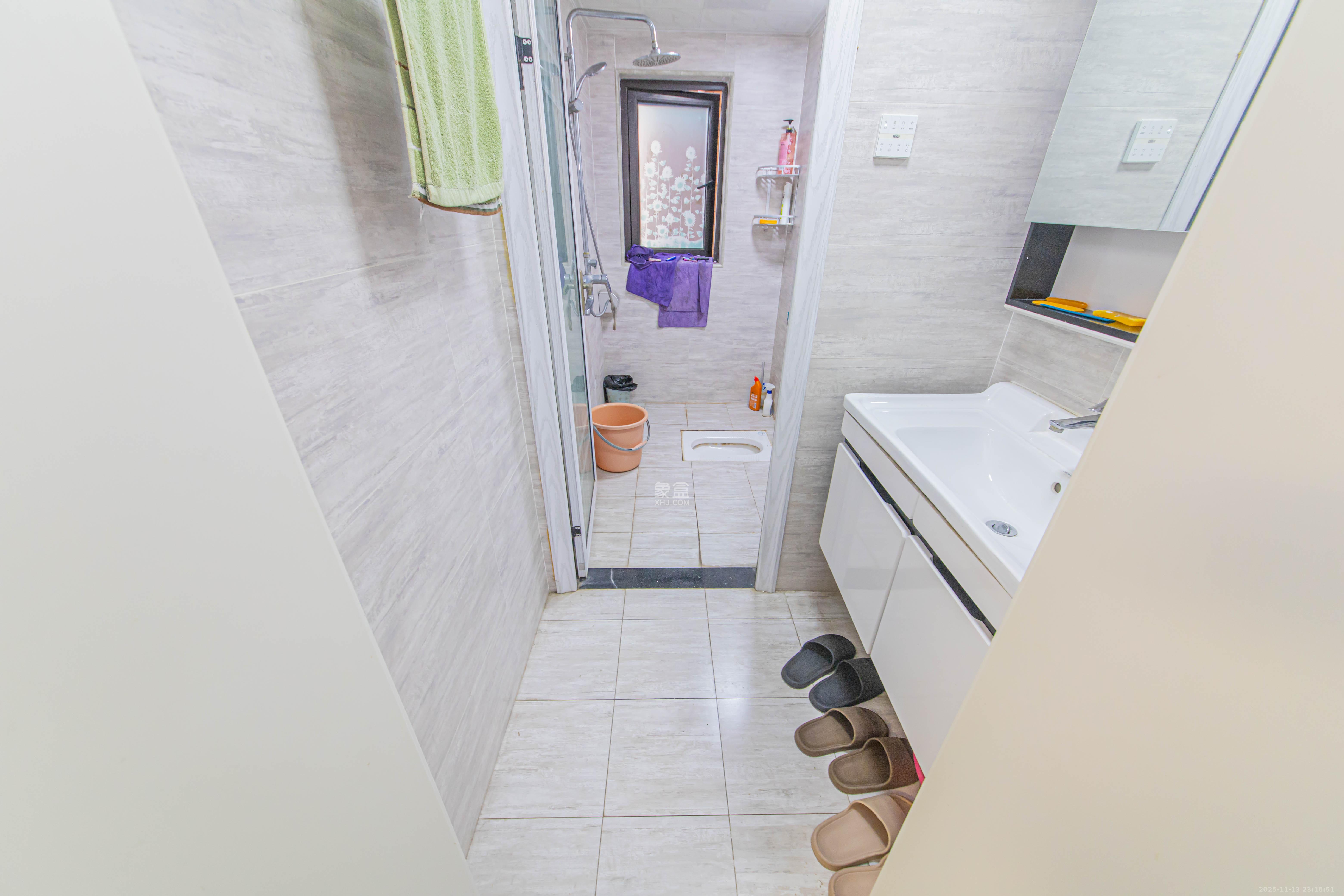 北辰中央公园C区 3室2厅1卫 83.9万 北辰中央公园C区 3室2厅1卫 83.9万卫生间