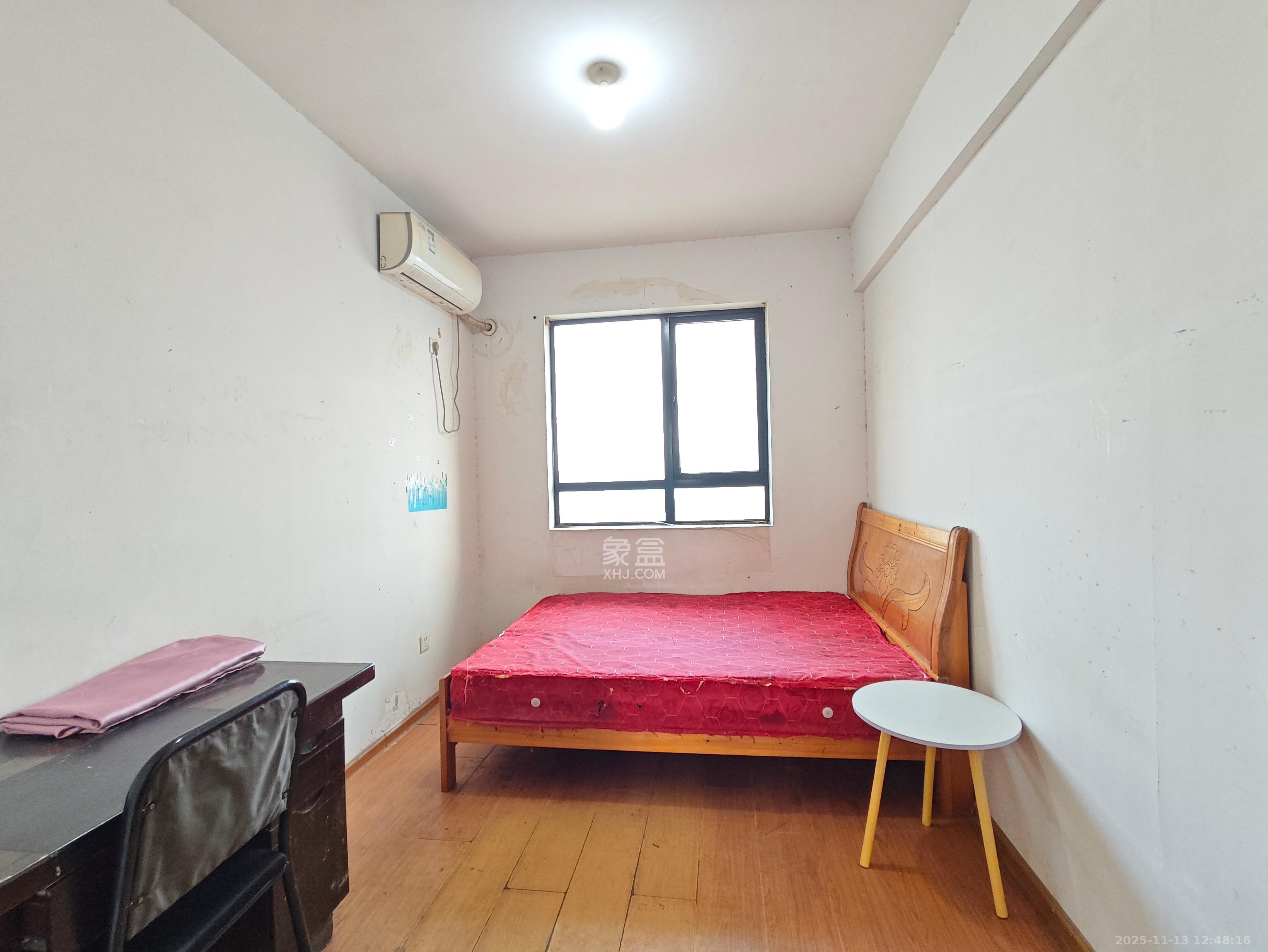 长大卧琥 3室2厅2卫 2000.0元/月 长大卧琥 3室2厅2卫 2000.0元/月室内图