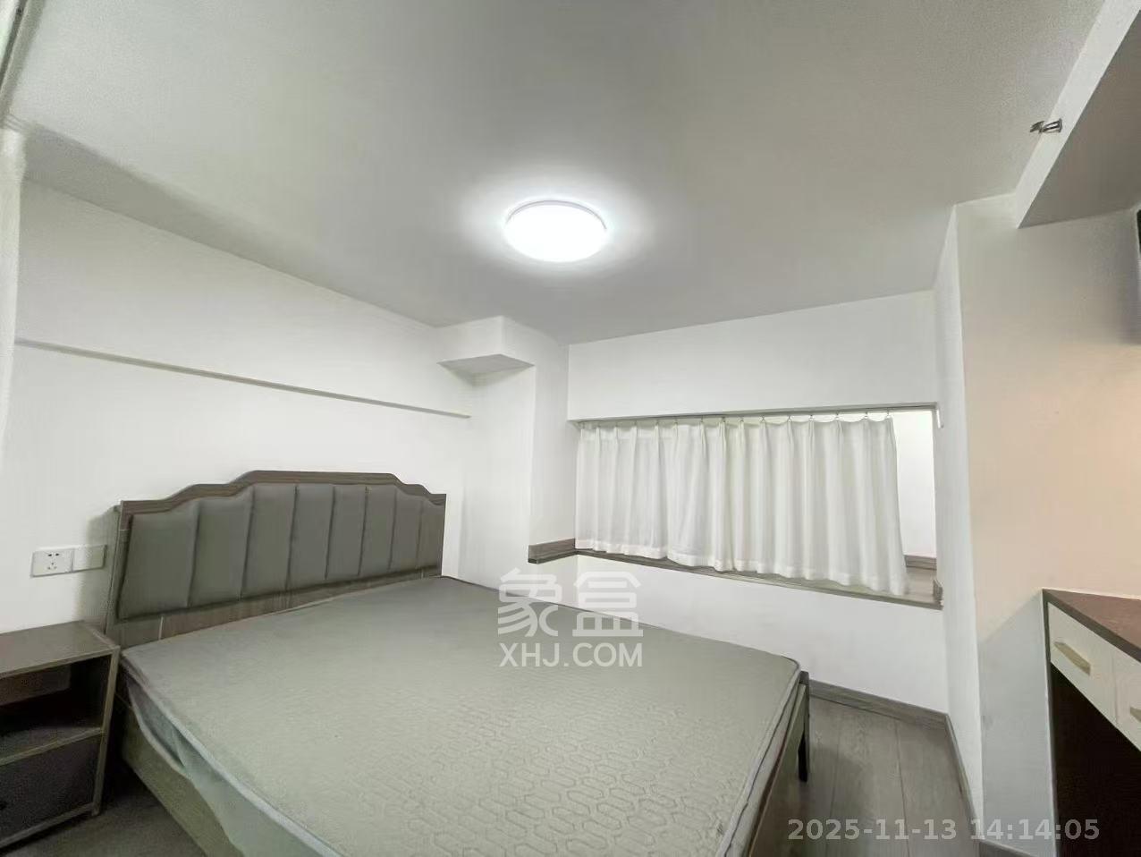 藏珑湖上公馆  2室2厅1卫    2500.0元/月室内图