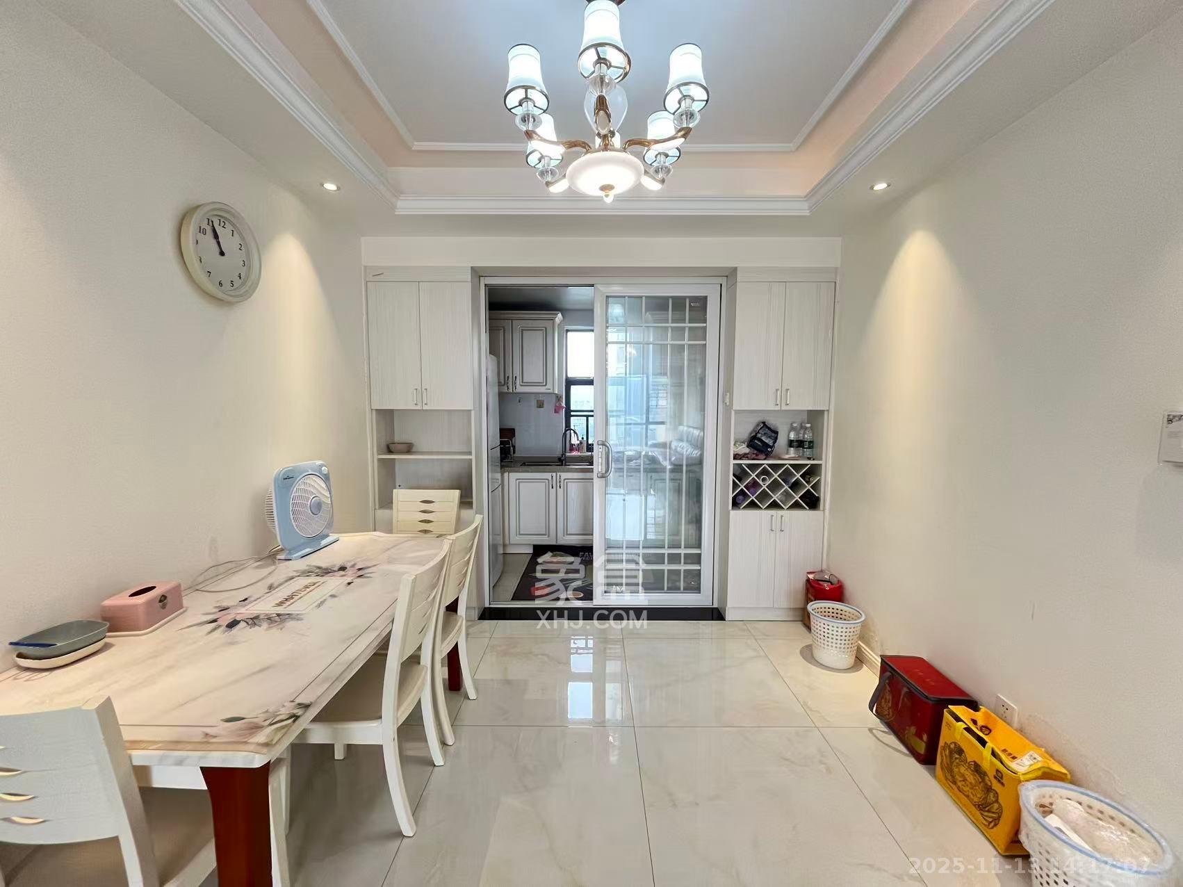 兰亭湾畔  4室2厅2卫    3000.0元/月室内图