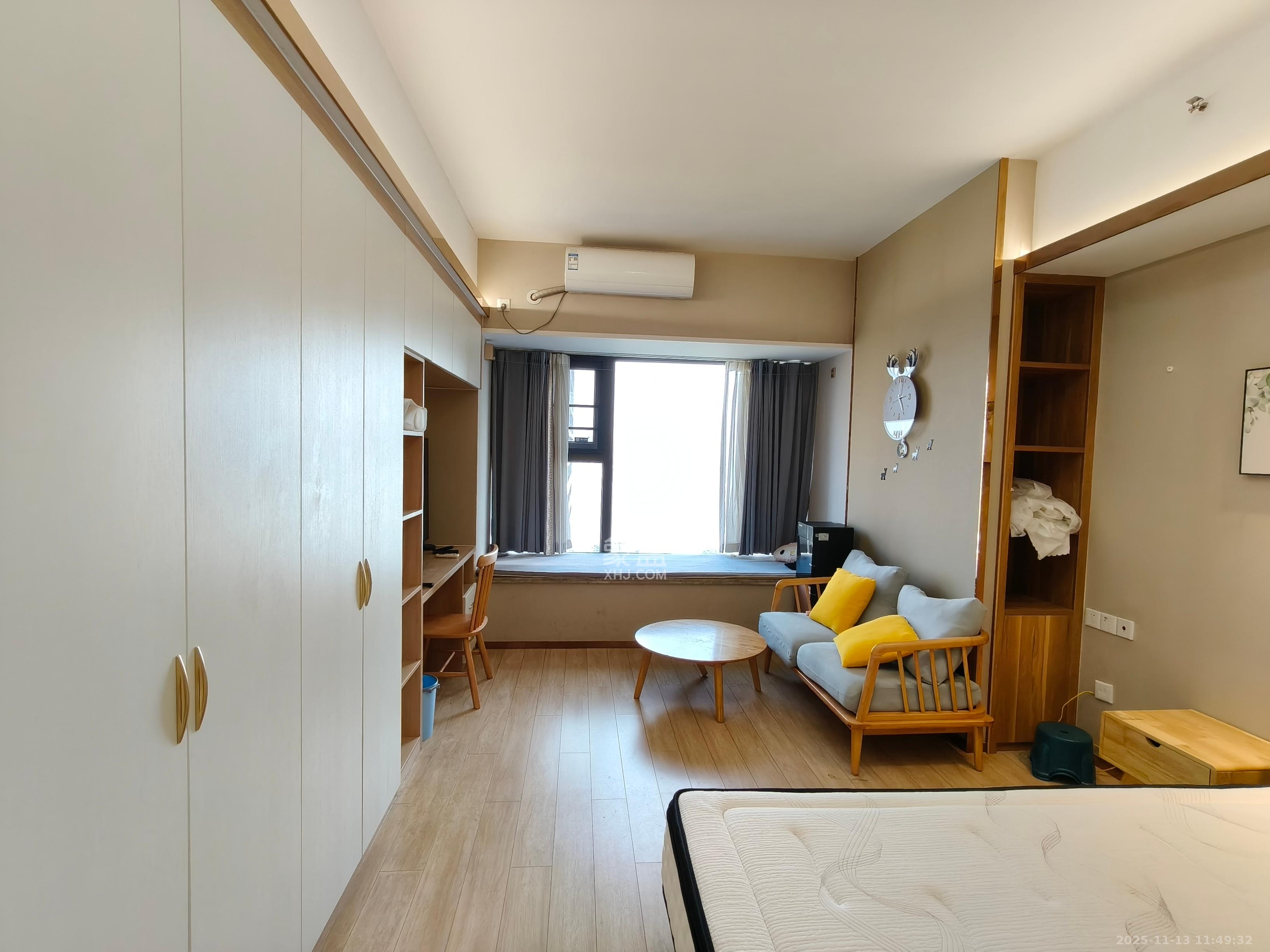 远洋外滩壹号  1室0厅0卫    2100.0元/月室内图