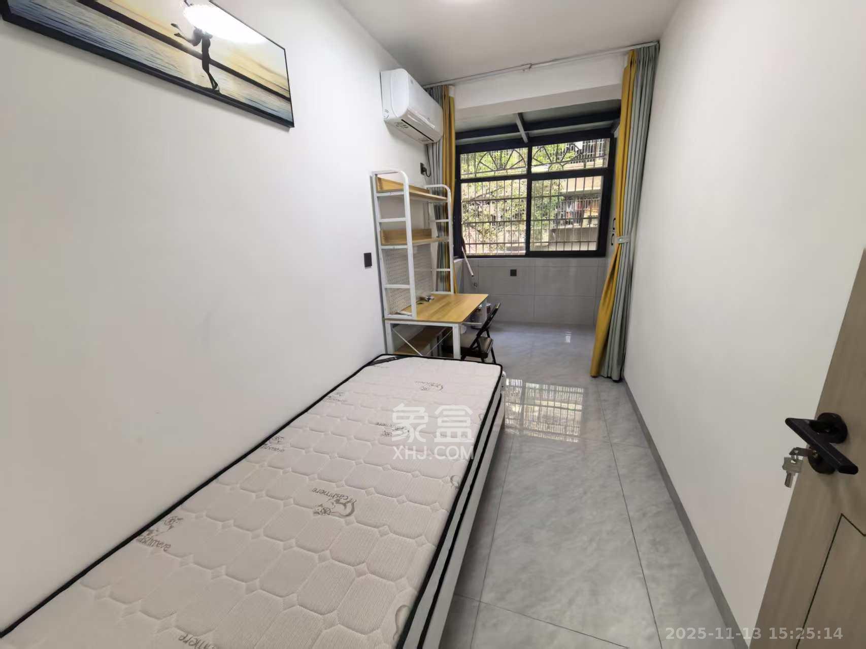 学院新村  2室1厅1卫    3700.0元/月室内图