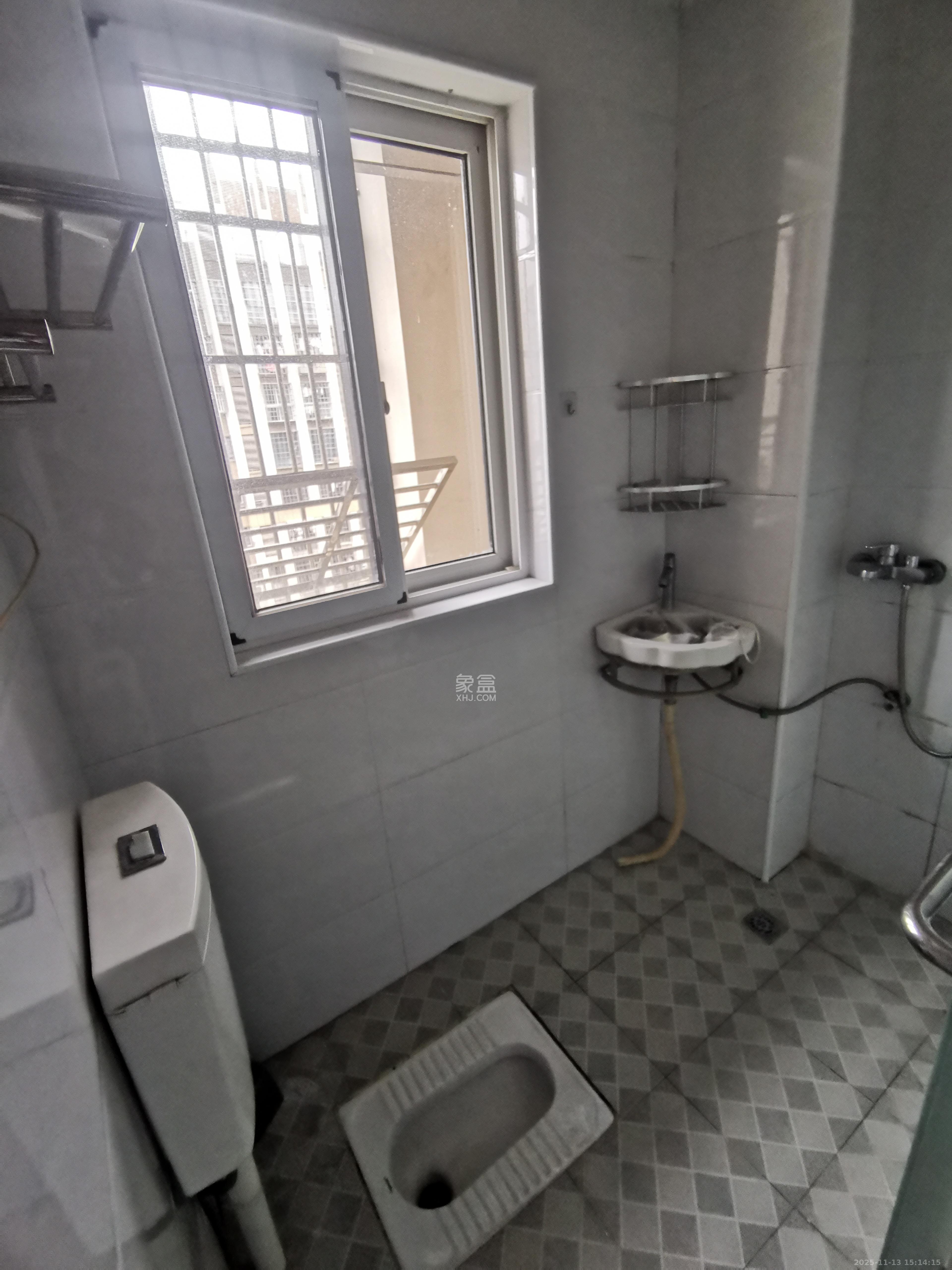 嘉顺苑  1室0厅1卫    1000.0元/月室内图