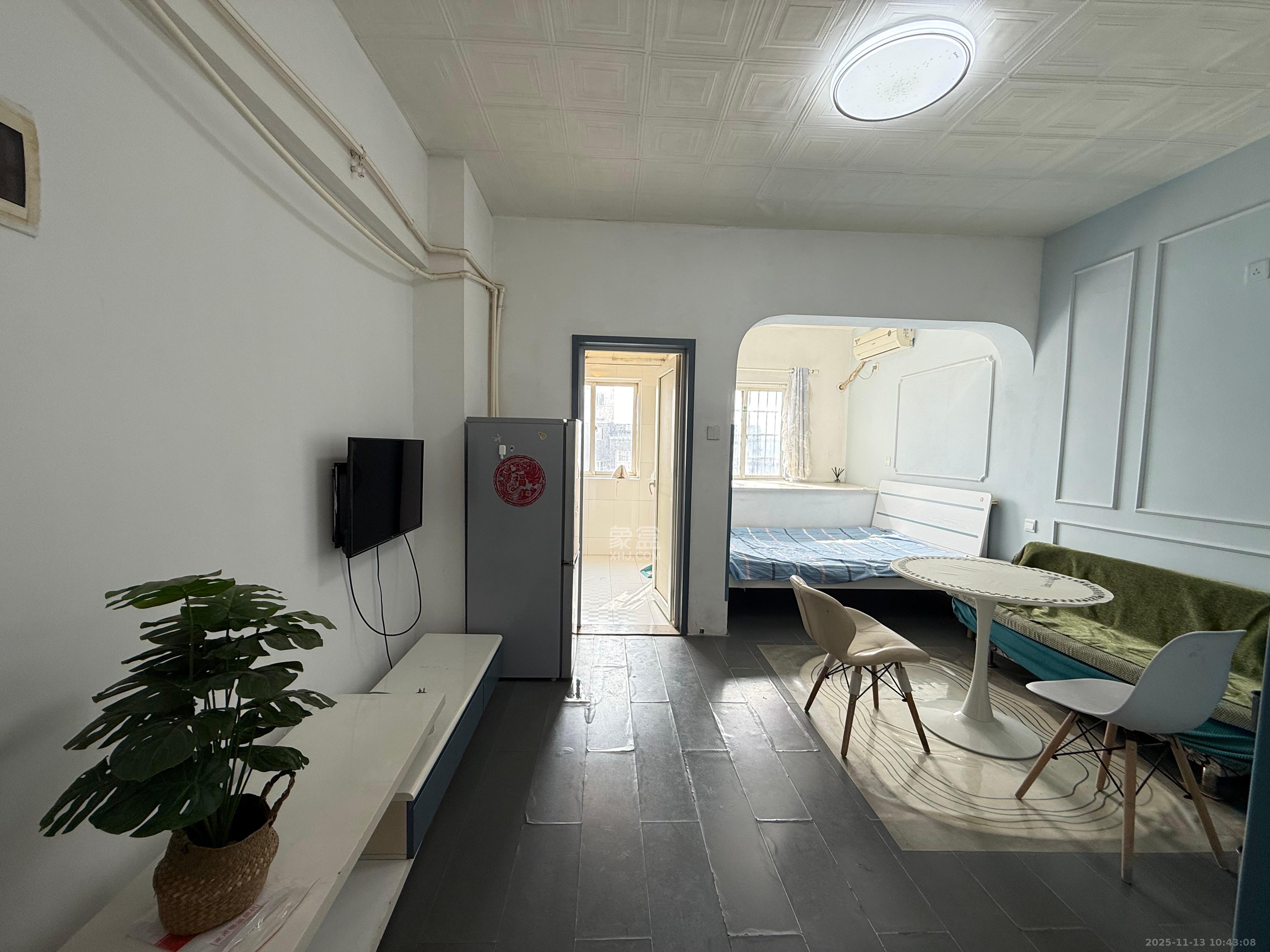 谋房博客(博客天街) 1室1厅1卫 1600.0元/月 谋房博客(博客天街) 1室1厅1卫 1600.0元/月室内图