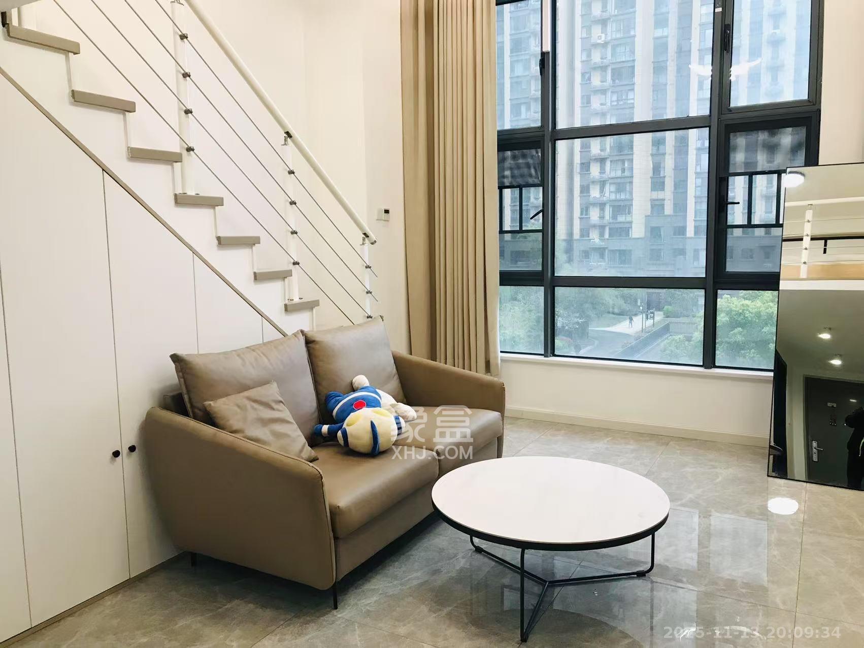 荣盛花语书苑 1室1厅1卫 2000.0元/月 荣盛花语书苑 1室1厅1卫 2000.0元/月室内图