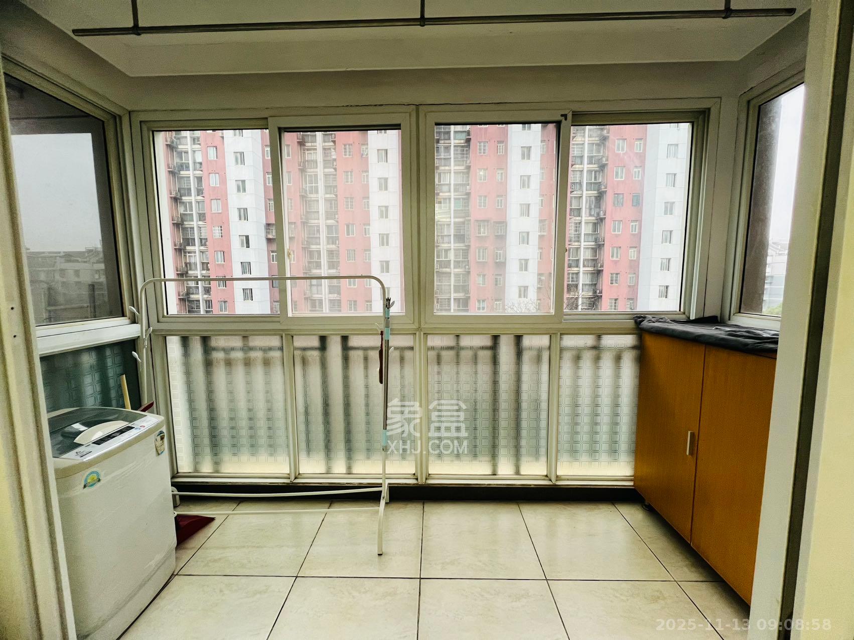 一品东庭 3室2厅2卫 2300.0元/月 一品东庭 3室2厅2卫 2300.0元/月室内图