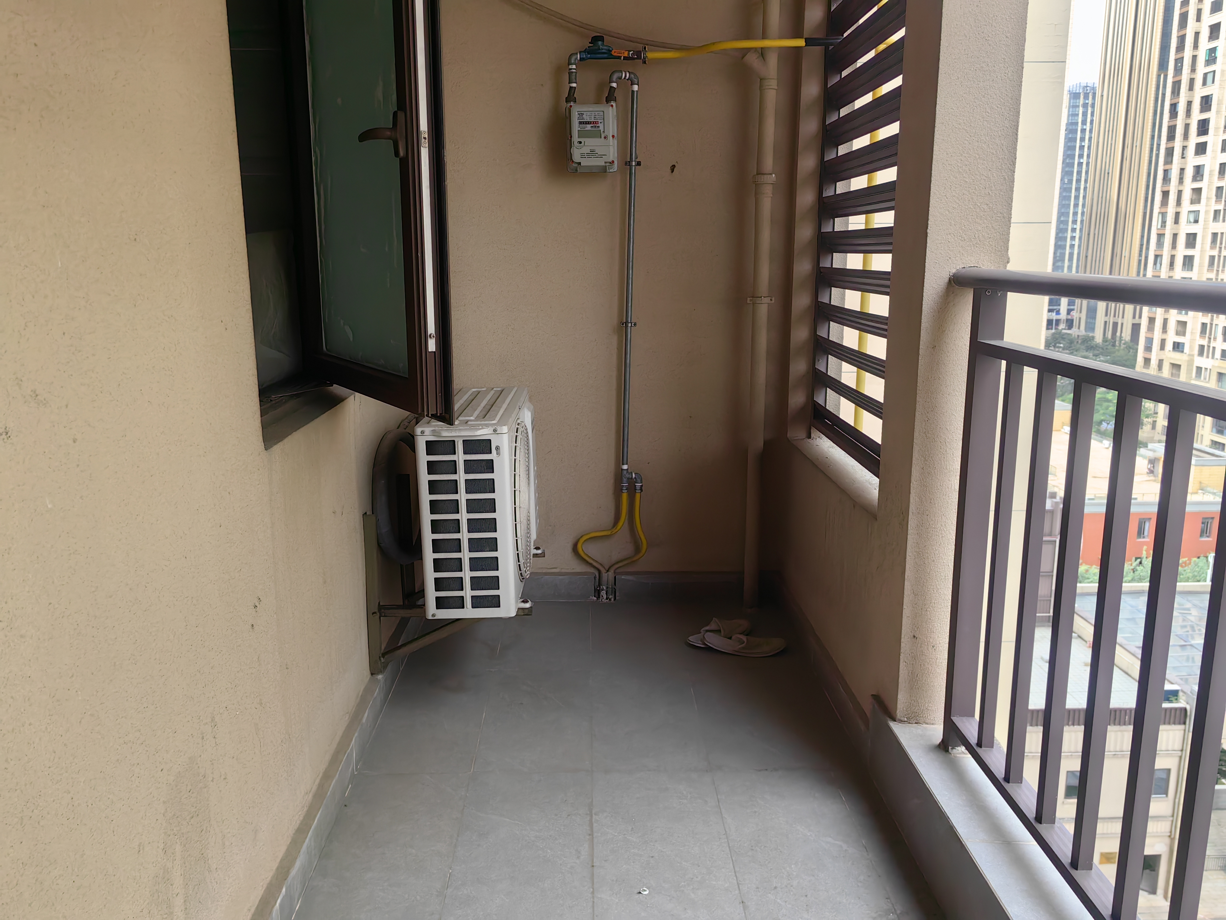 海航豪庭南苑 4室2厅2卫 5800.0元/月 海航豪庭南苑 4室2厅2卫 5800.0元/月室内图