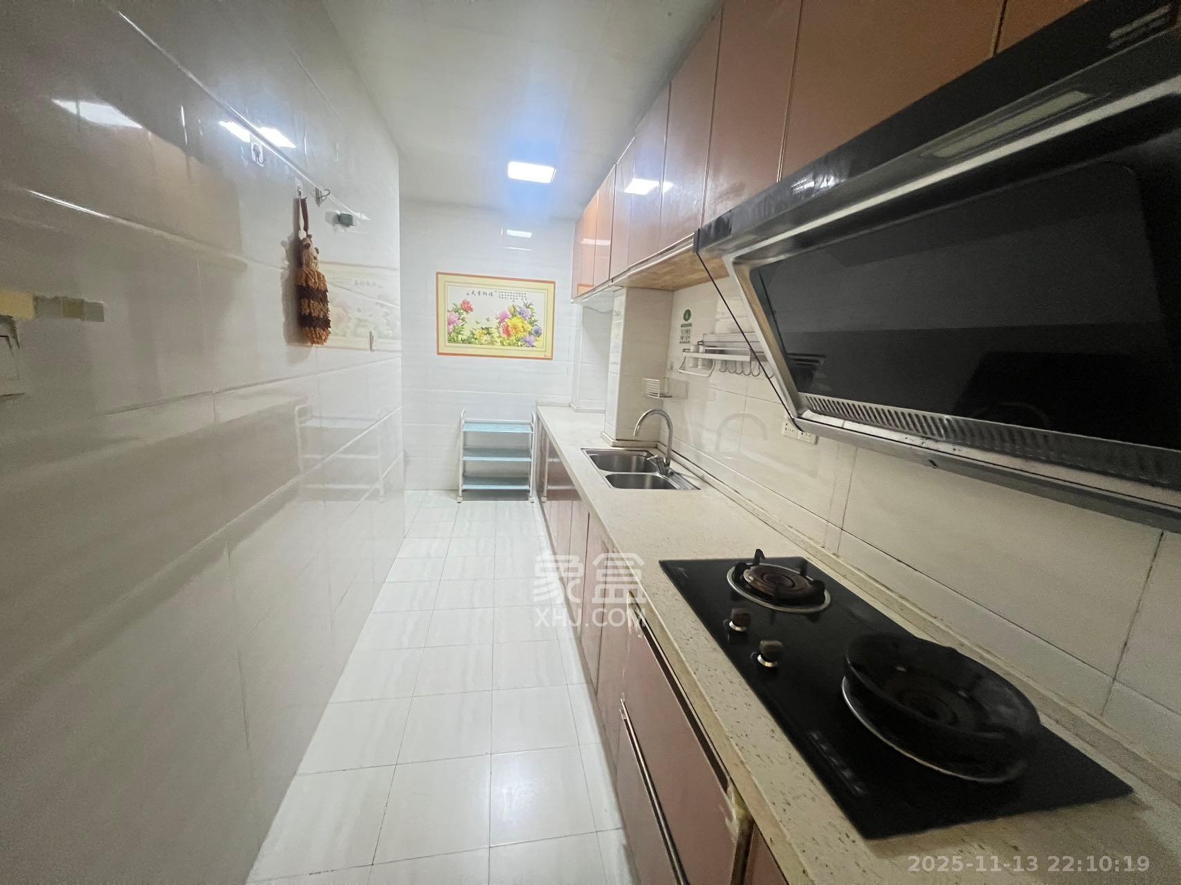 保利麓谷林语C区  1室0厅0卫    2000.0元/月室内图