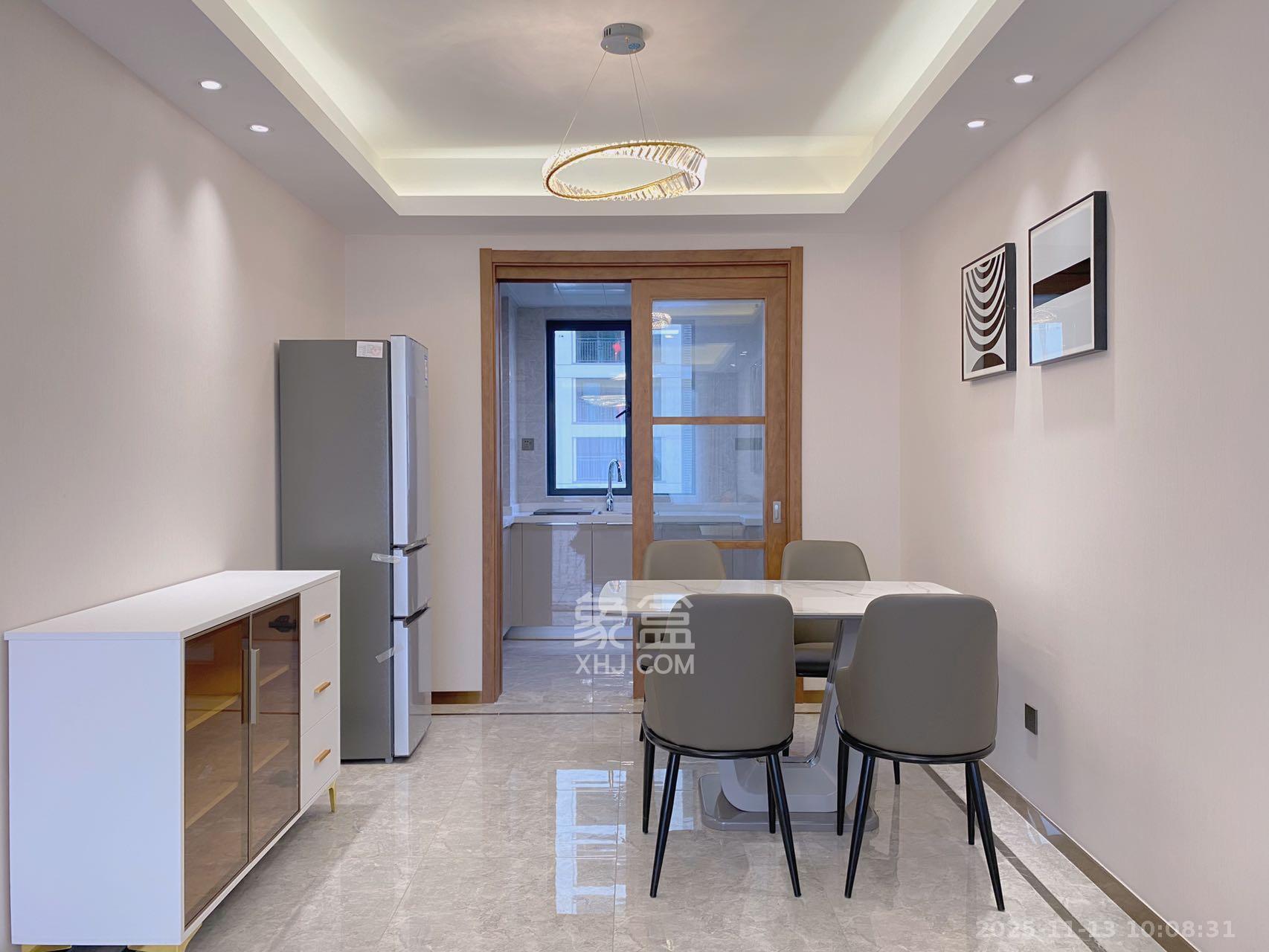 梅溪悦章  4室2厅2卫    3900.0元/月室内图