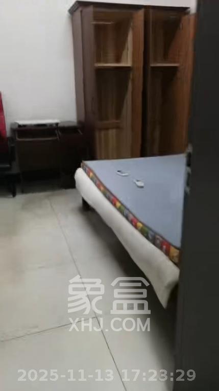 宝塔山私房散盘  1室1厅1卫    800.0元/月