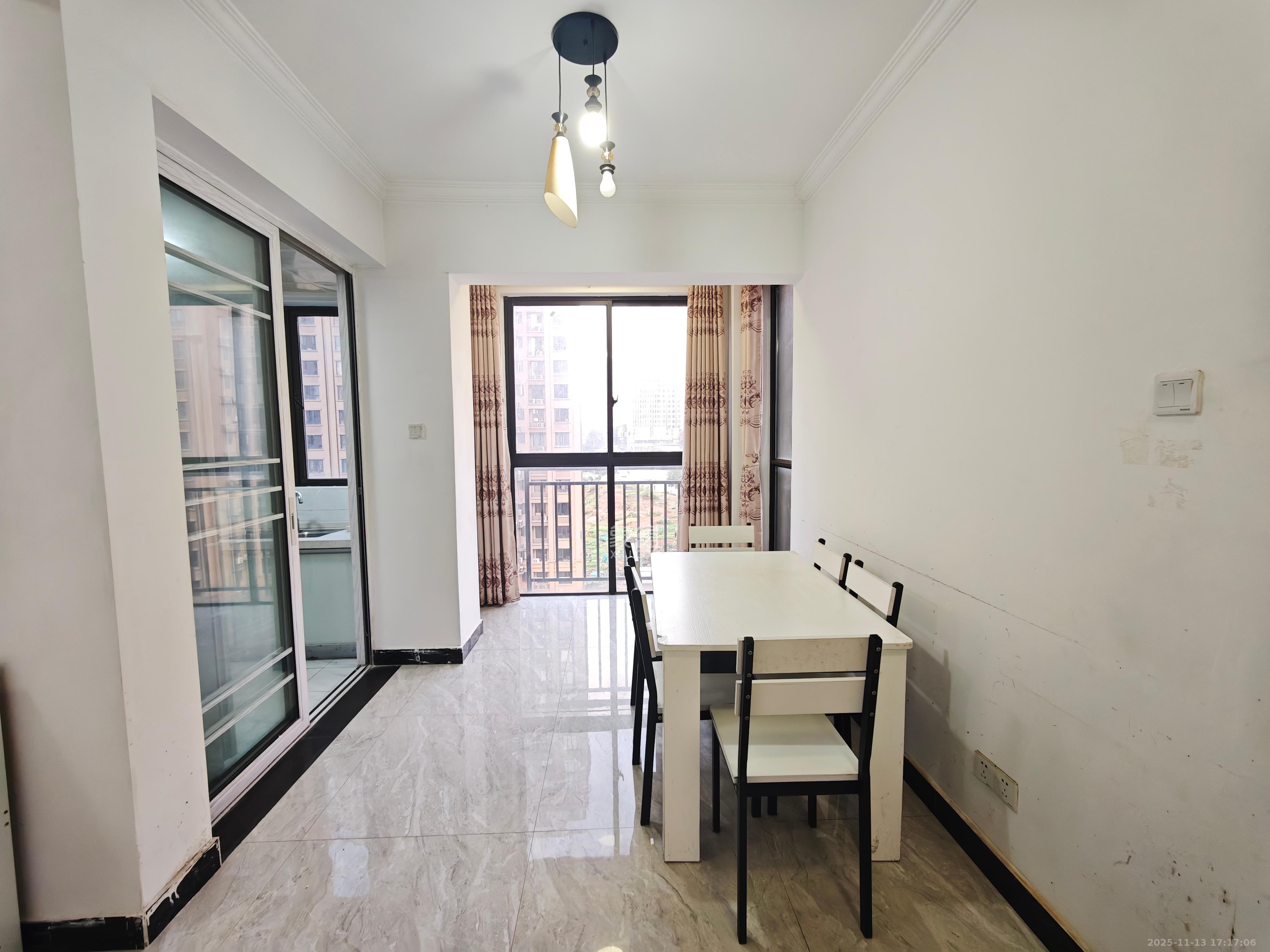 云开壹品樾玺 4室2厅2卫 2500.0元/月 云开壹品樾玺 4室2厅2卫 2500.0元/月室内图