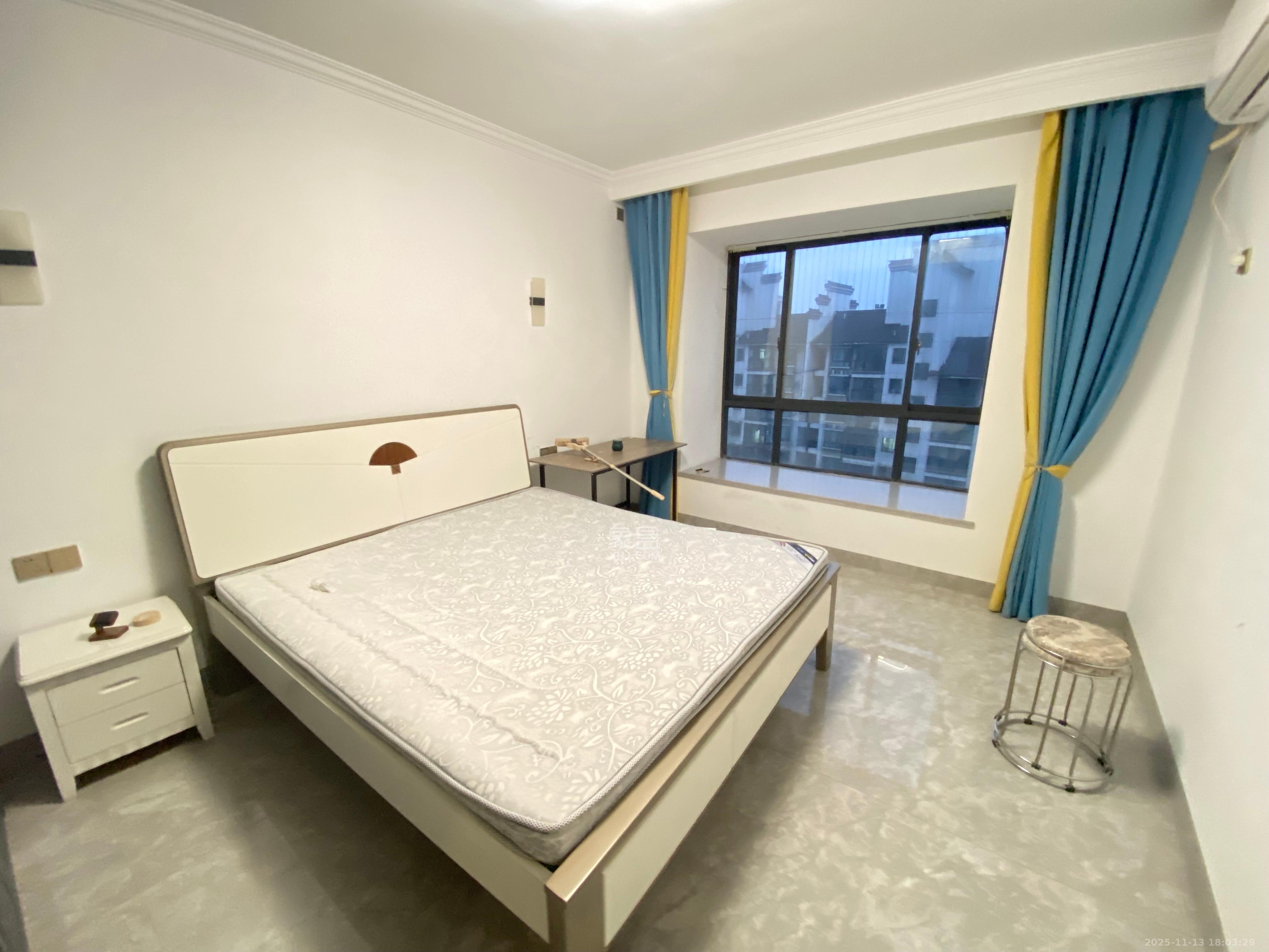 海林馨香雅苑 3室2厅2卫 3000.0元/月 海林馨香雅苑 3室2厅2卫 3000.0元/月室内图