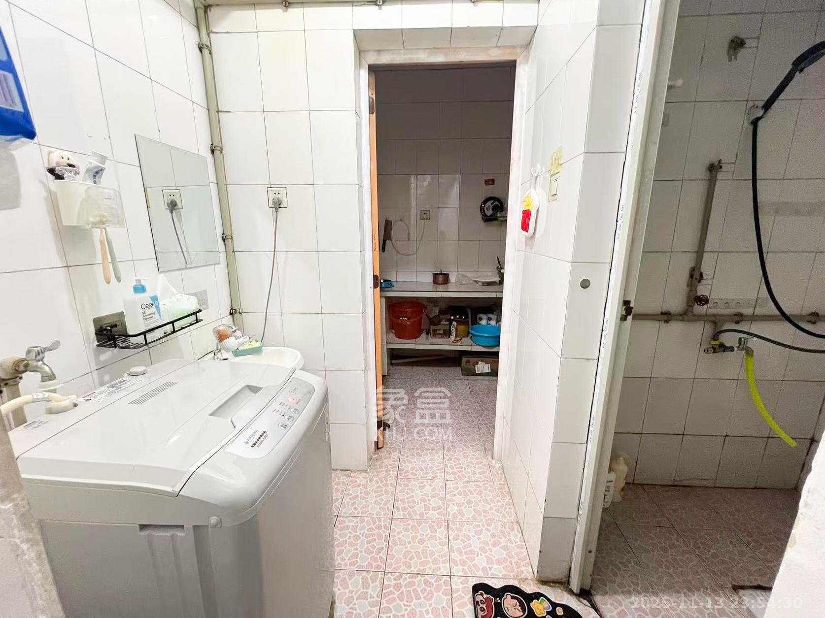 马王堆商贸城 1室1厅1卫 24.8万 马王堆商贸城 1室1厅1卫 24.8万卫生间