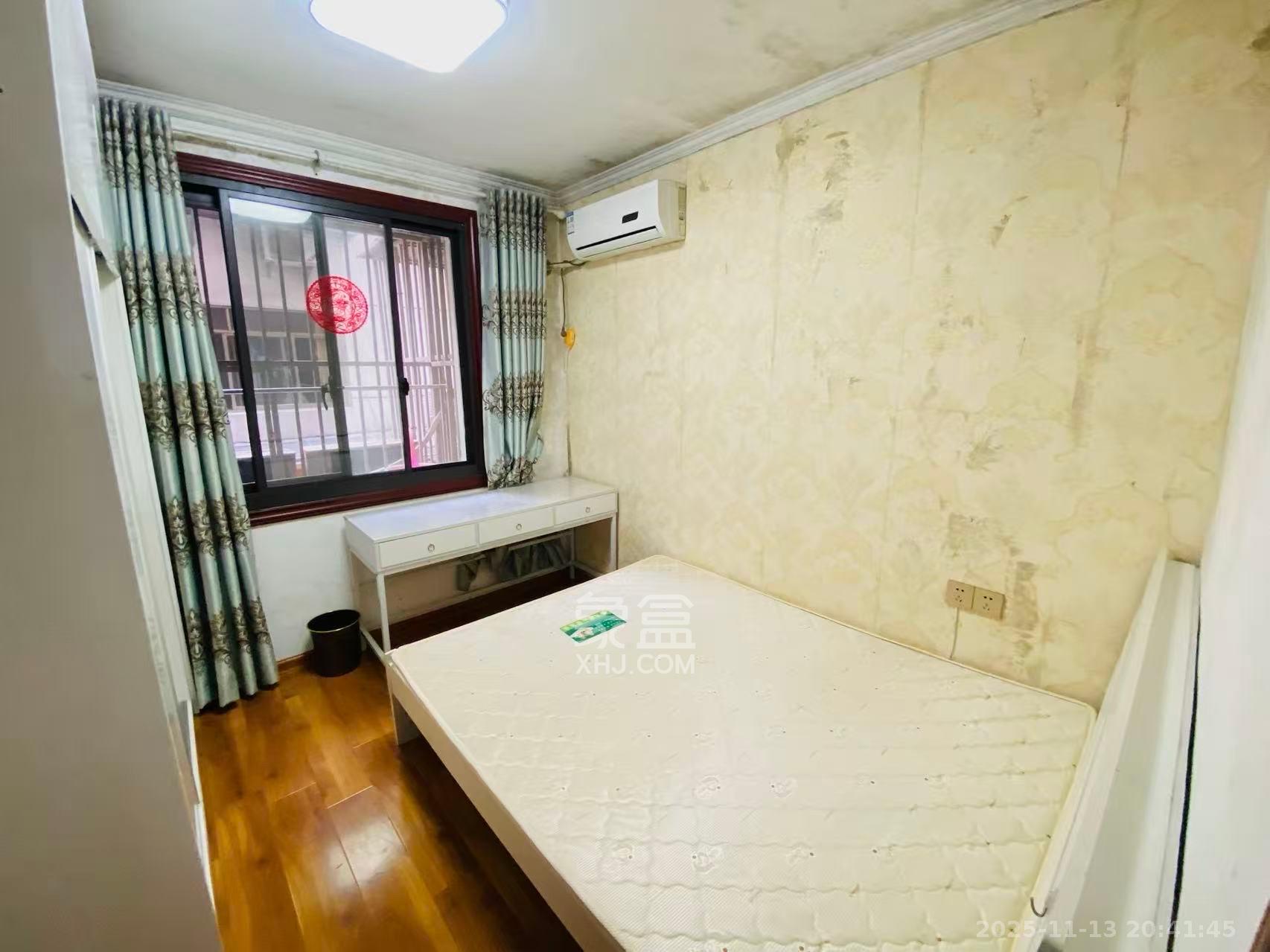 南门口晏家塘社区  2室1厅1卫    2100.0元/月室内图