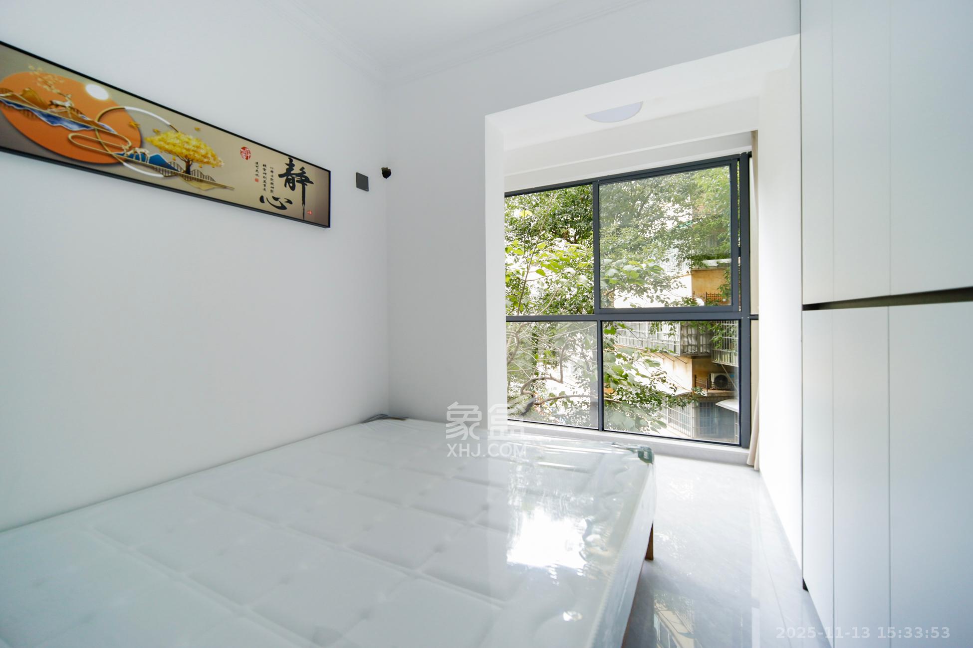 中建桂苑  1室1厅1卫    36.8万卧室