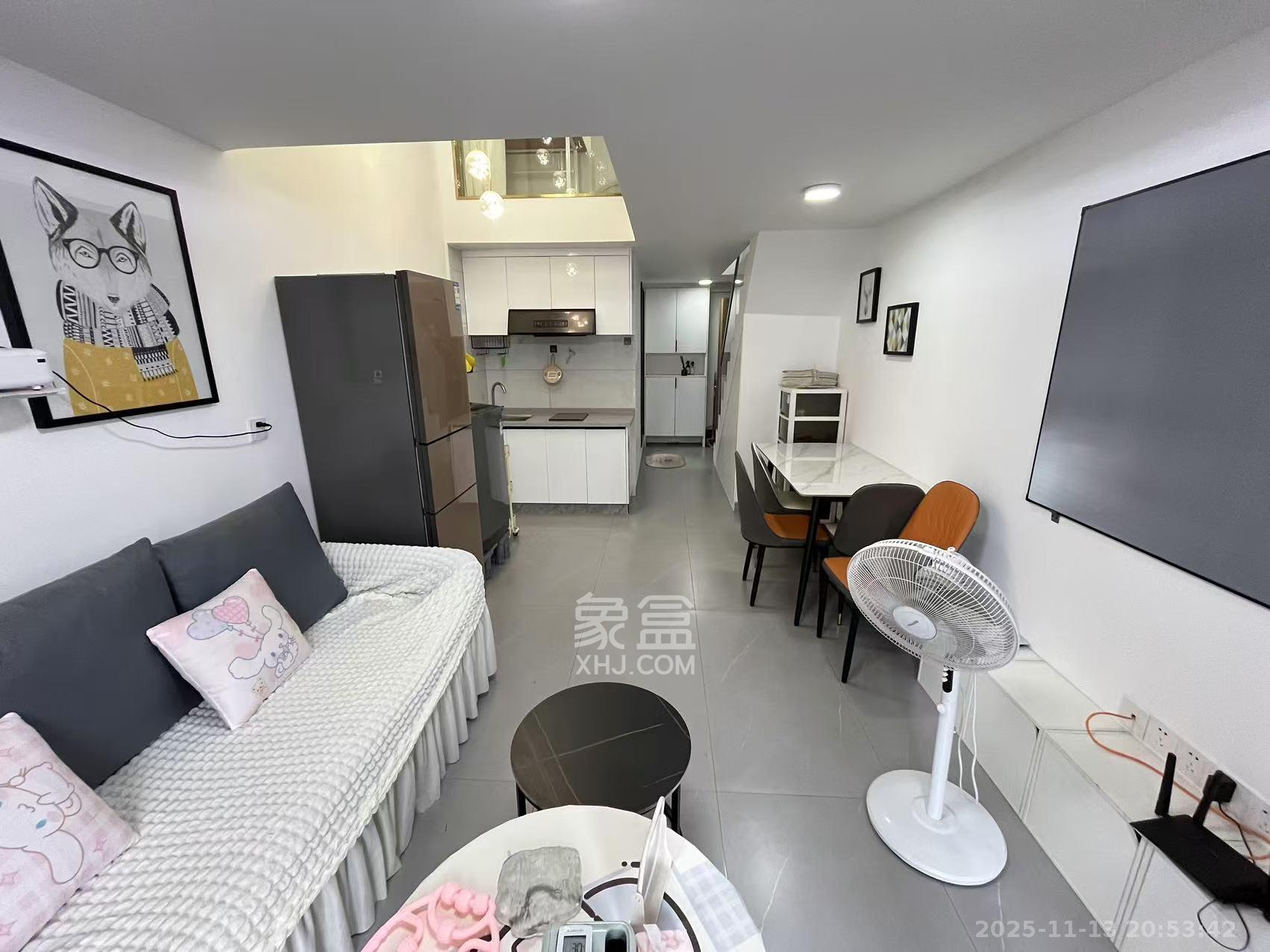 卓越江岸 1室1厅1卫 2000.0元/月 卓越江岸 1室1厅1卫 2000.0元/月室内图