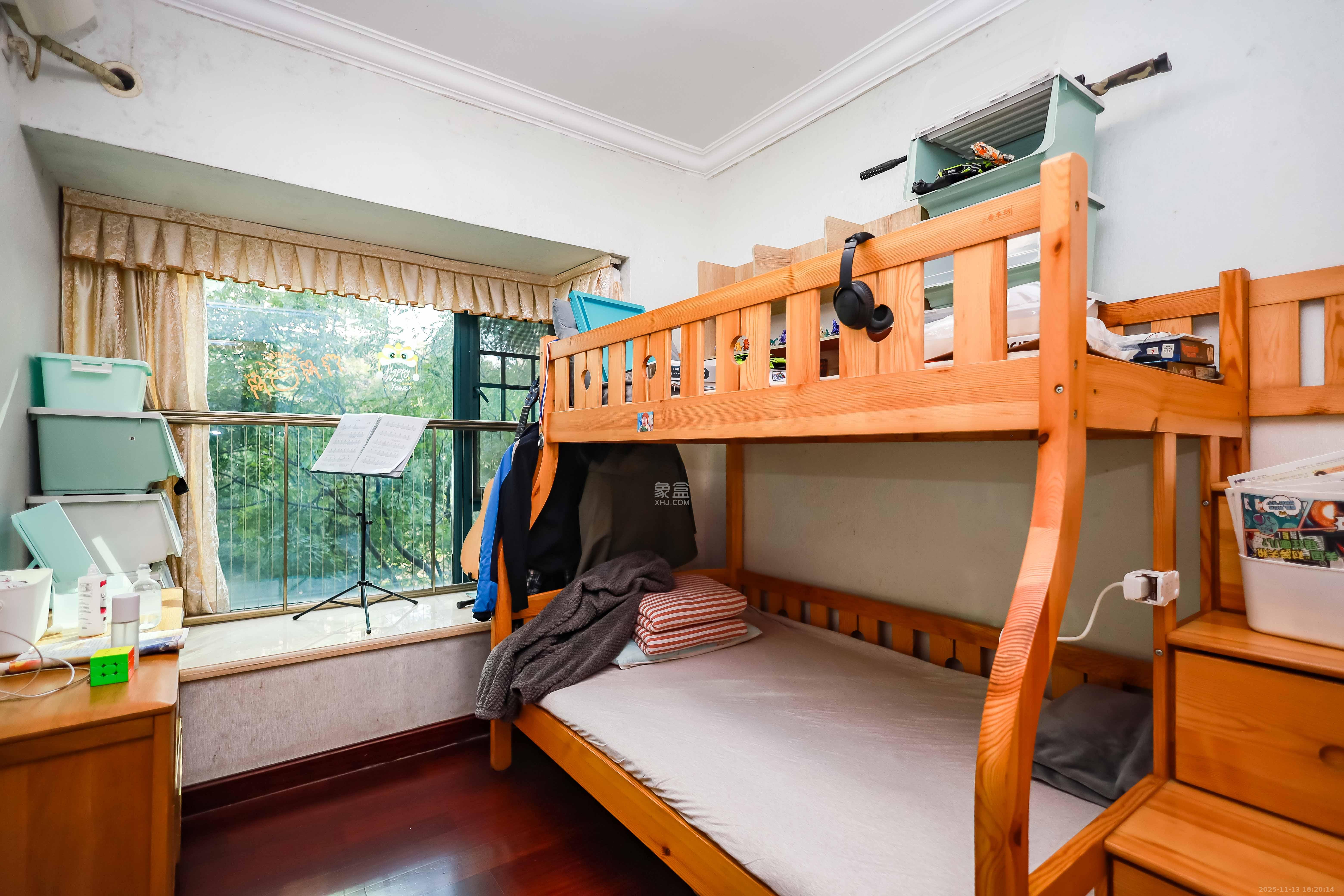 恒大华府 3室2厅1卫 135.0万 恒大华府 3室2厅1卫 135.0万卧室