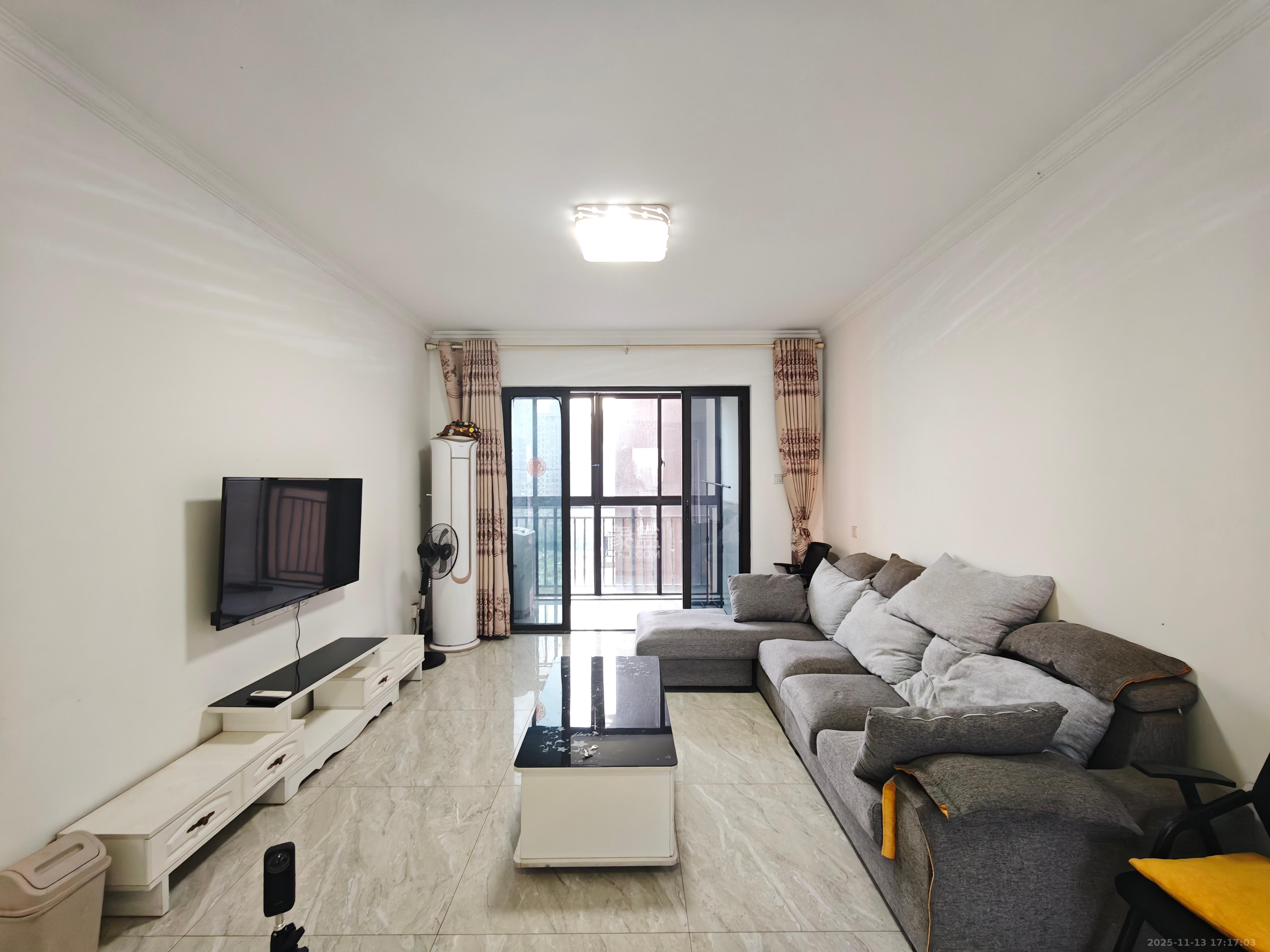 云开壹品樾玺 4室2厅2卫 2500.0元/月 云开壹品樾玺 4室2厅2卫 2500.0元/月室内图