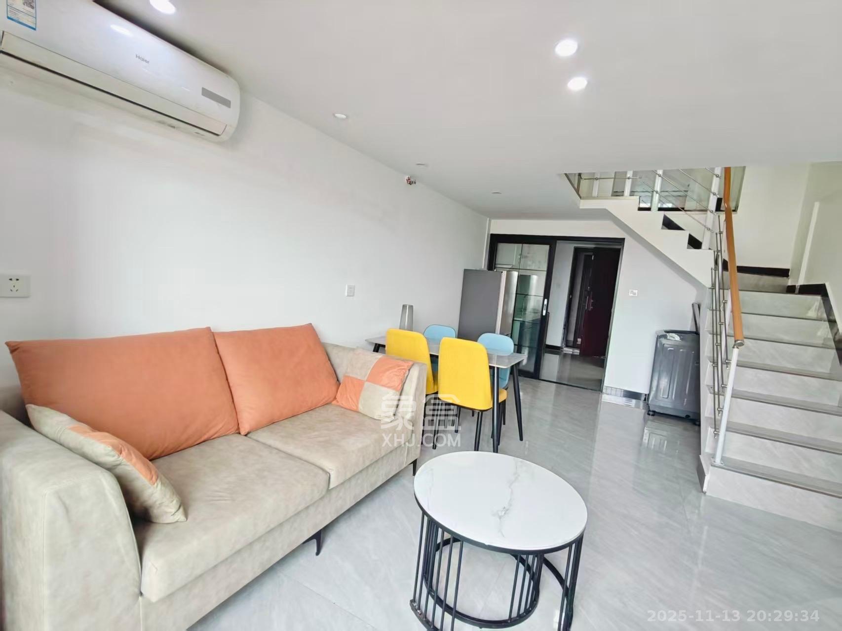 新城悦隽  2室2厅1卫    1600.0元/月室内图