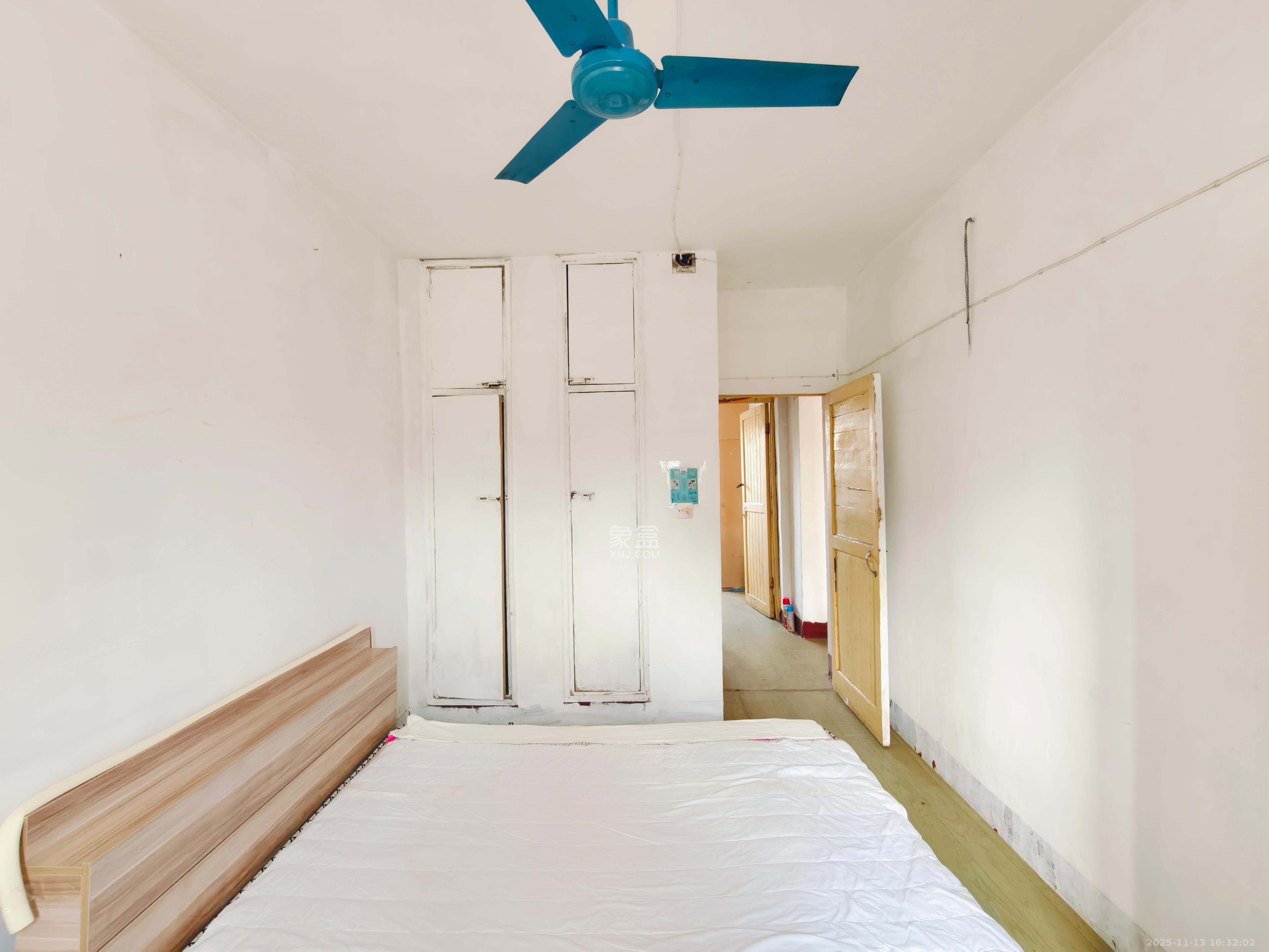 金蜂音像出版社单位宿舍  2室1厅1卫    800.0元/月室内图